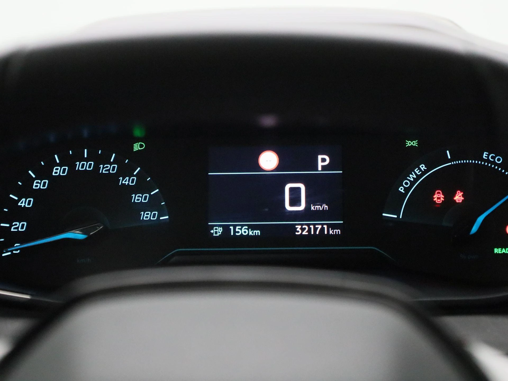 Peugeot e-2008 e-2008 Active Pack