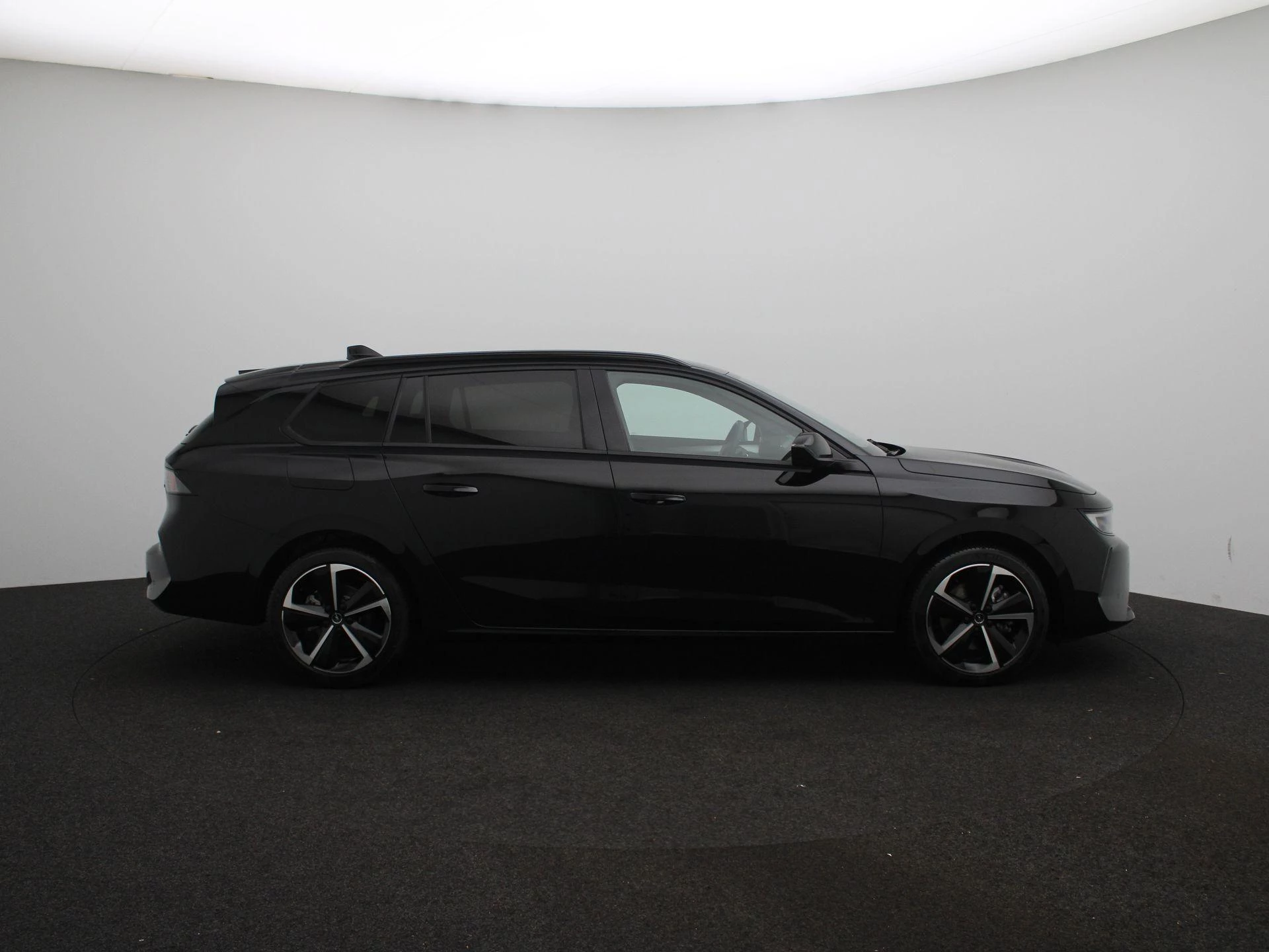 Opel-Astra-image-6