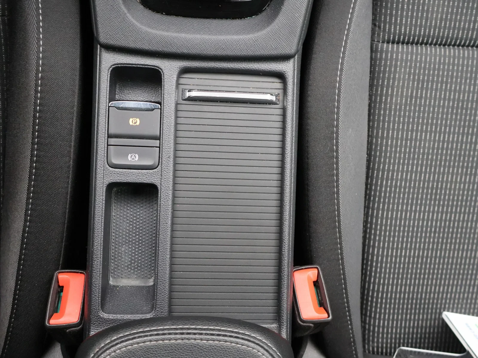 Škoda Octavia Combi Octavia Combi Clever 1.0TSI 110PK *TREKHAAK*VIRTUAL COCKPIT*CAMERA*NAVI*SFEERVERLICHTING*PDC*...*