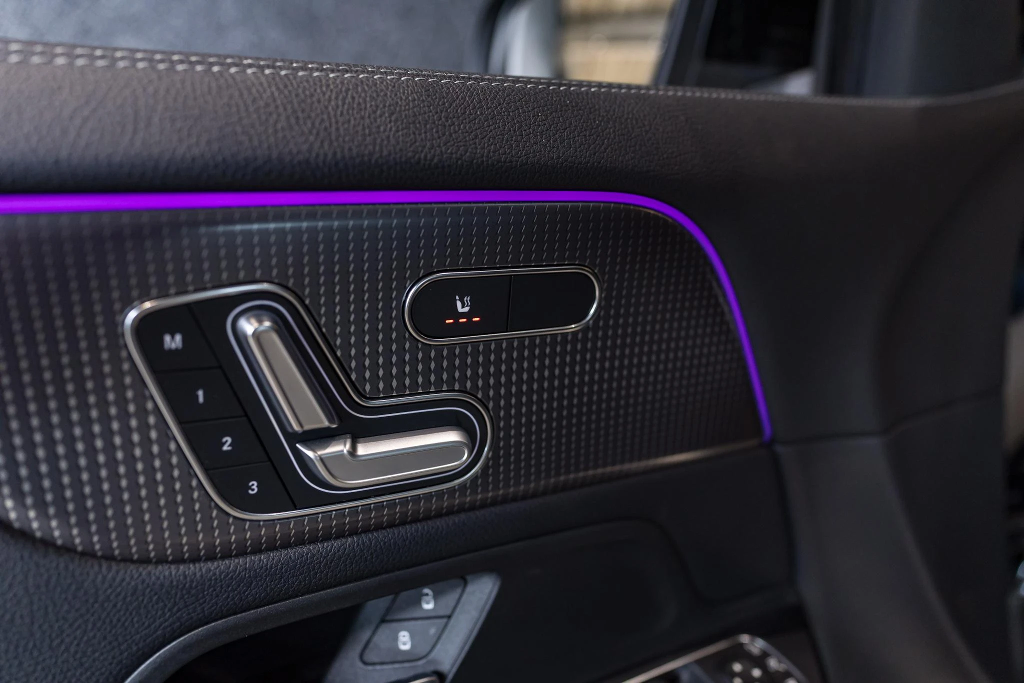 Mercedes-Benz-EQA-image-20