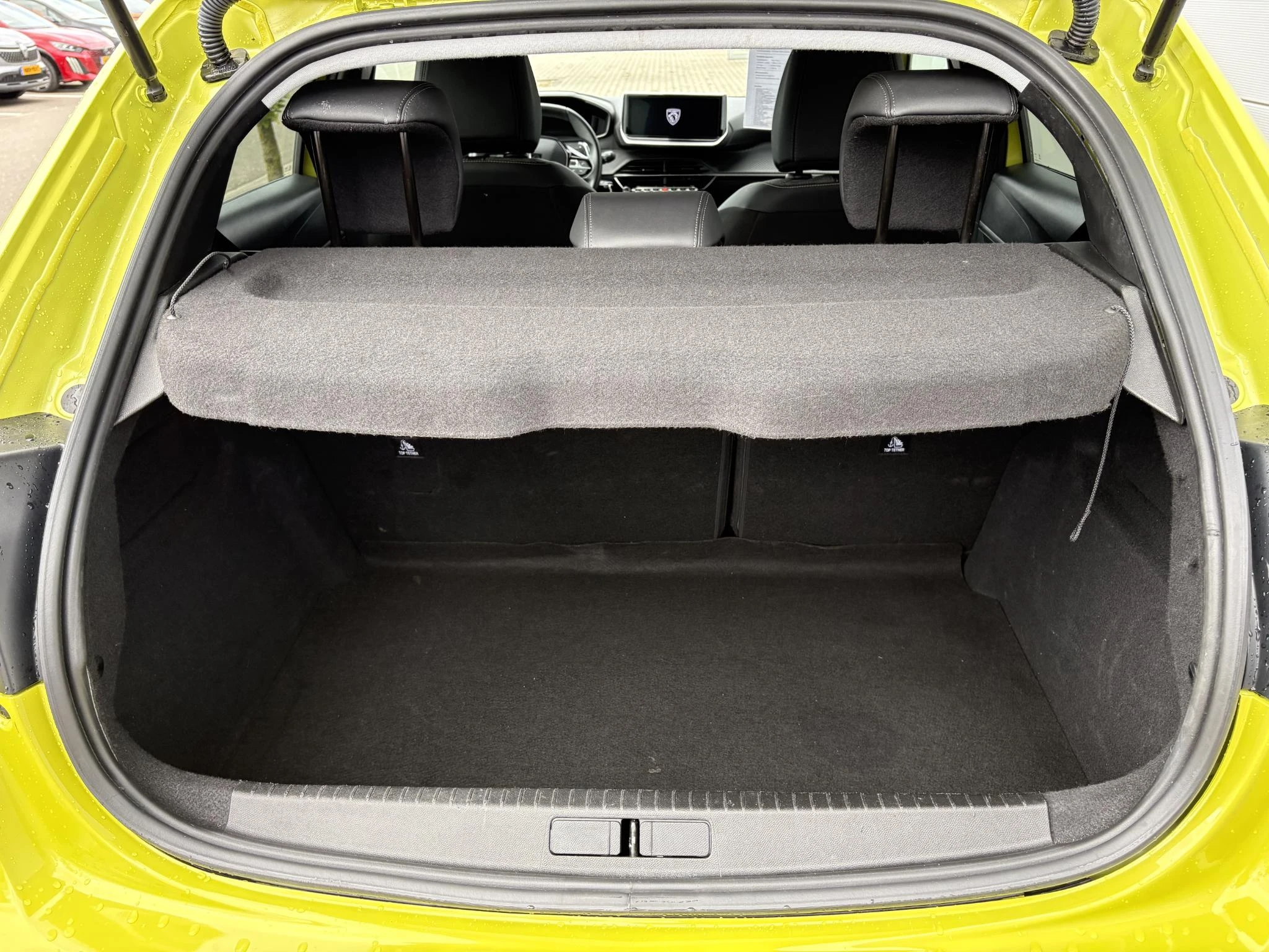 Peugeot-208-image-20