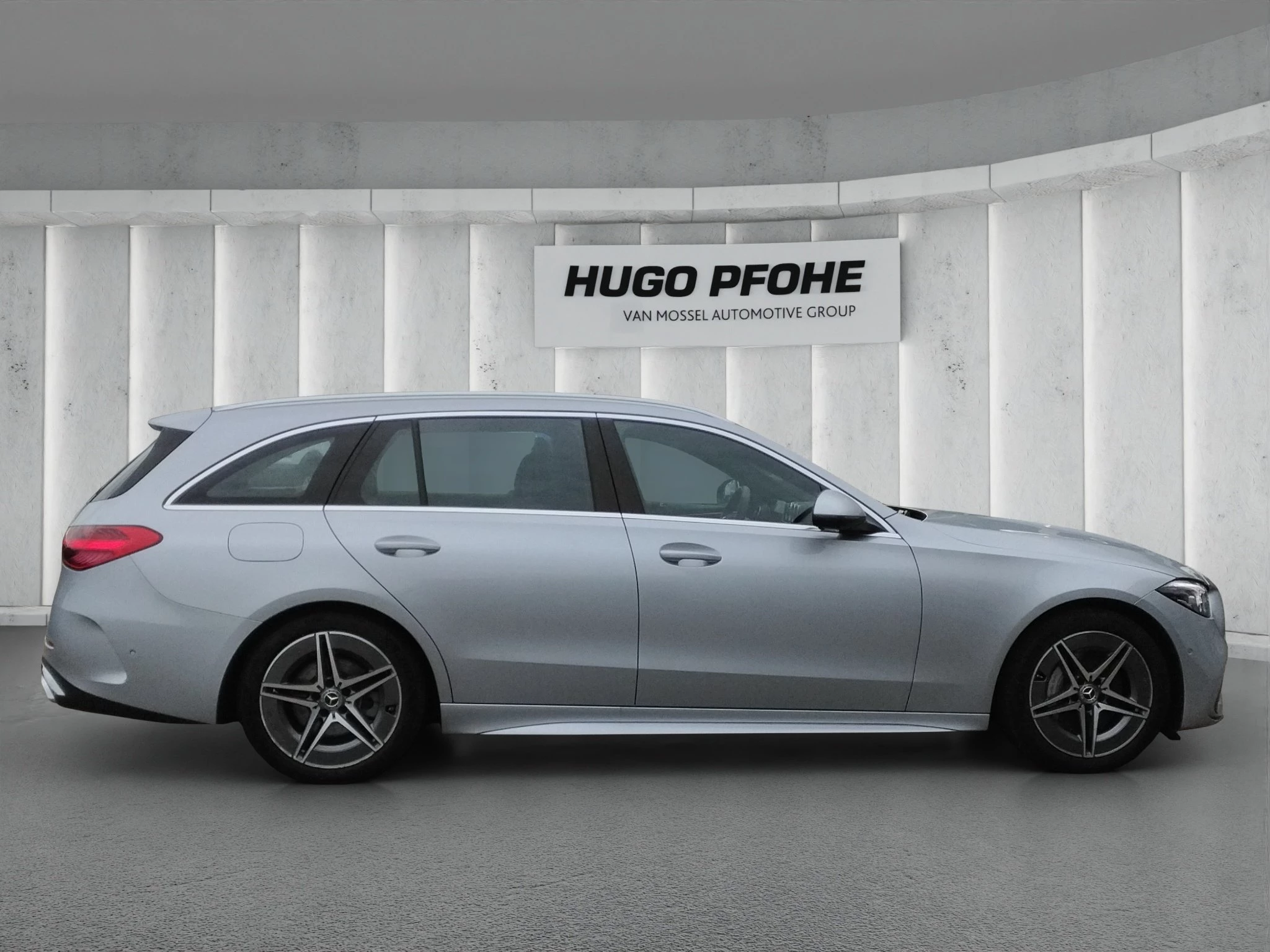 Mercedes-Benz C-Klasse 300 T AMG Line (EURO 6e)