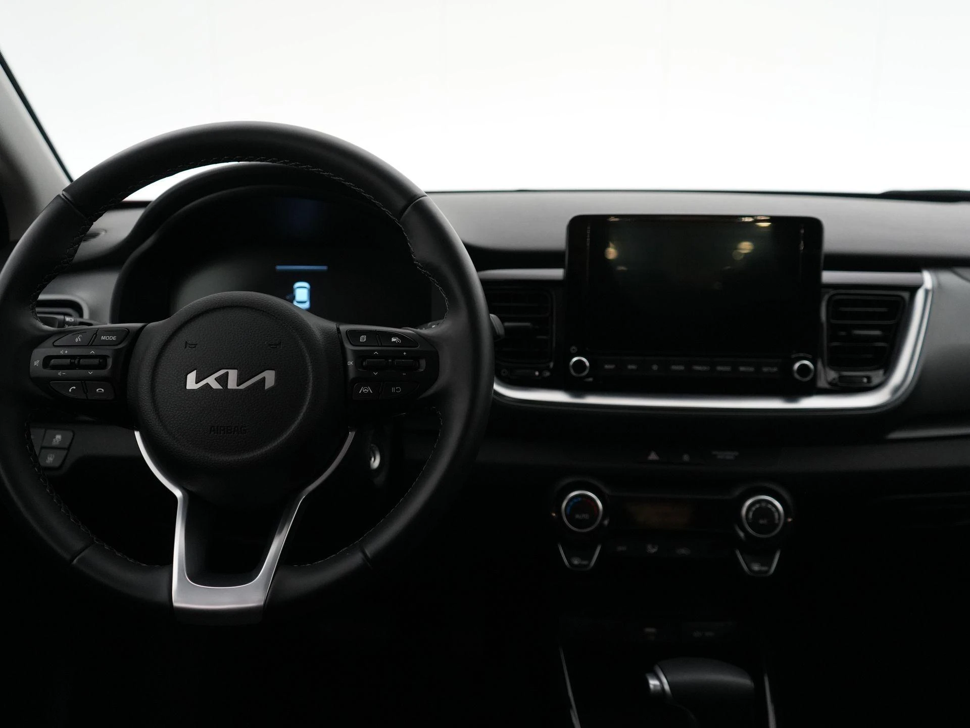 Kia-Stonic-image-12