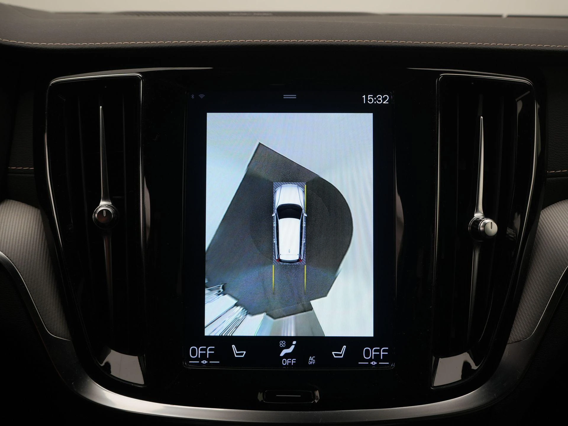 Volvo-V60-image-13