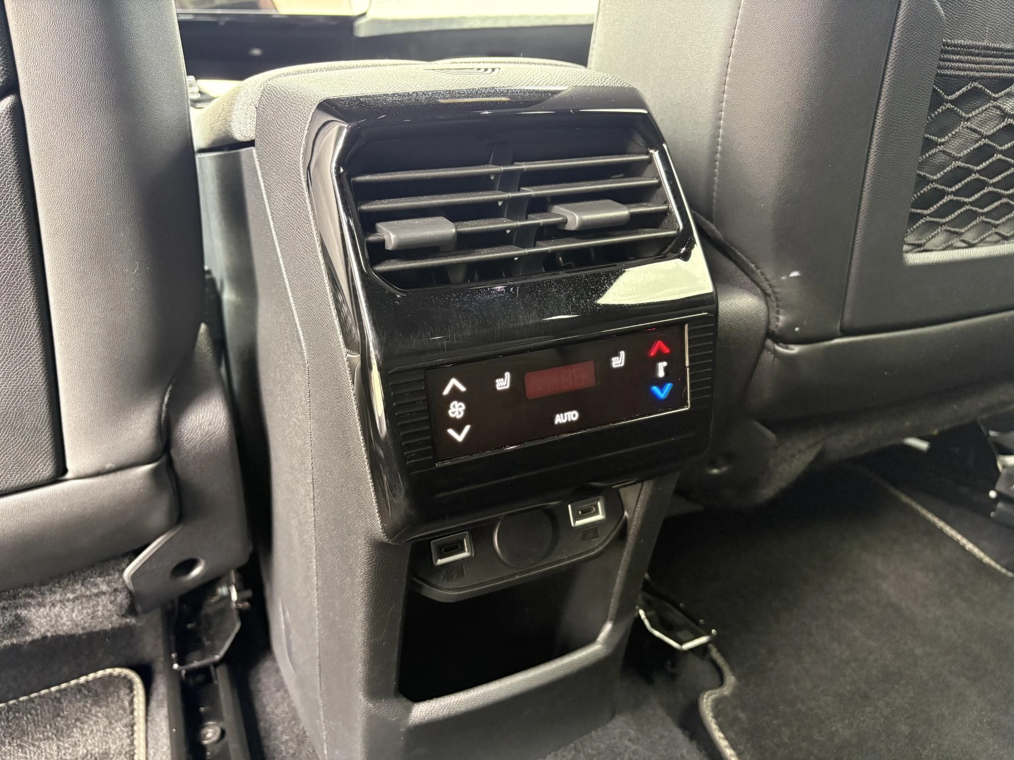 Peugeot 5008 1.2 Hybrid 145 GT 7p