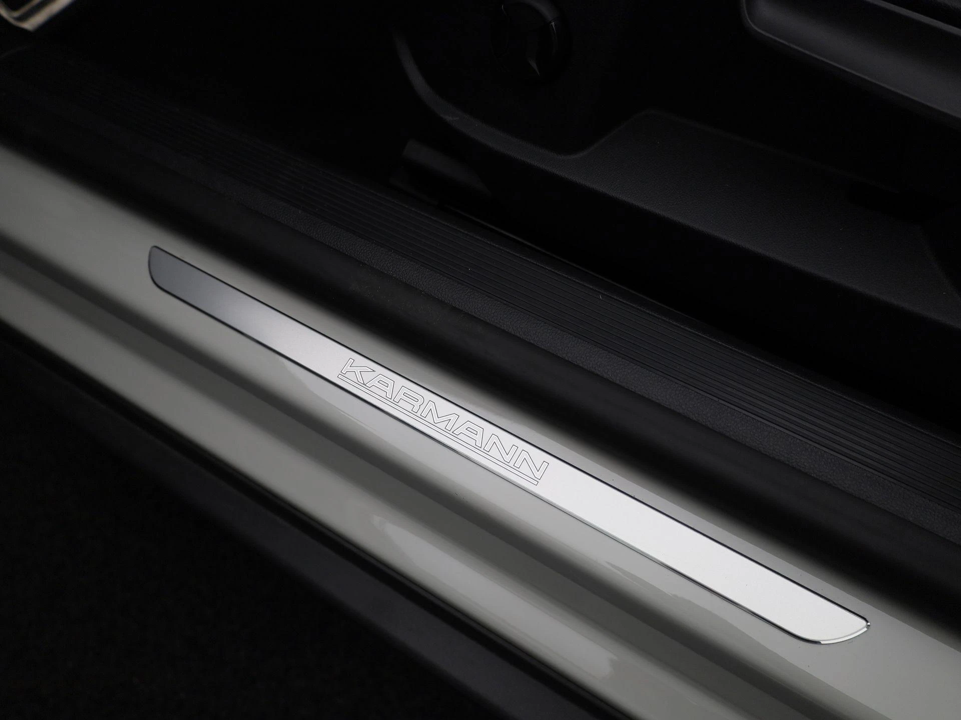 Volkswagen-T-Roc-image-31