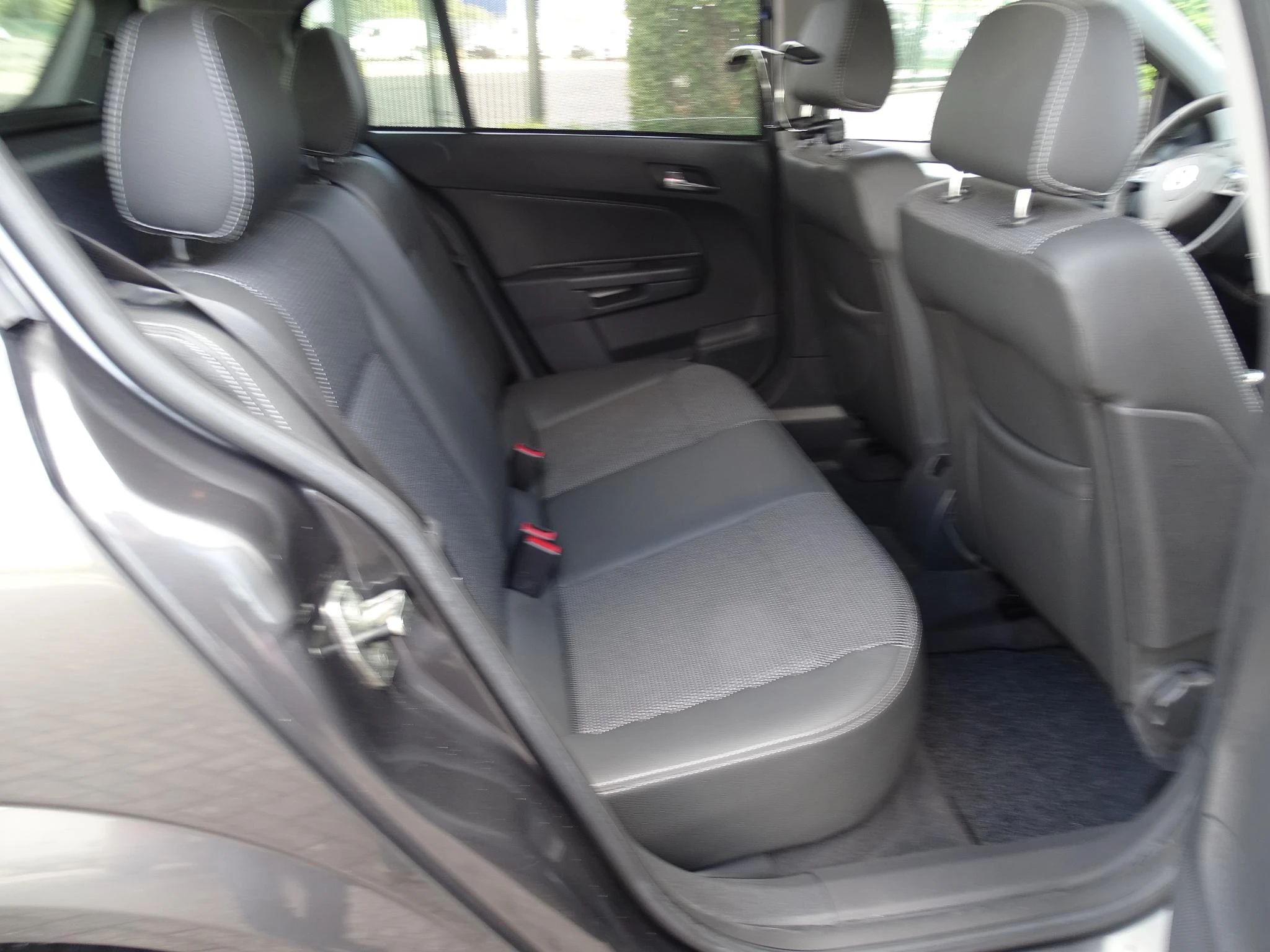 Opel-Astra-image-15