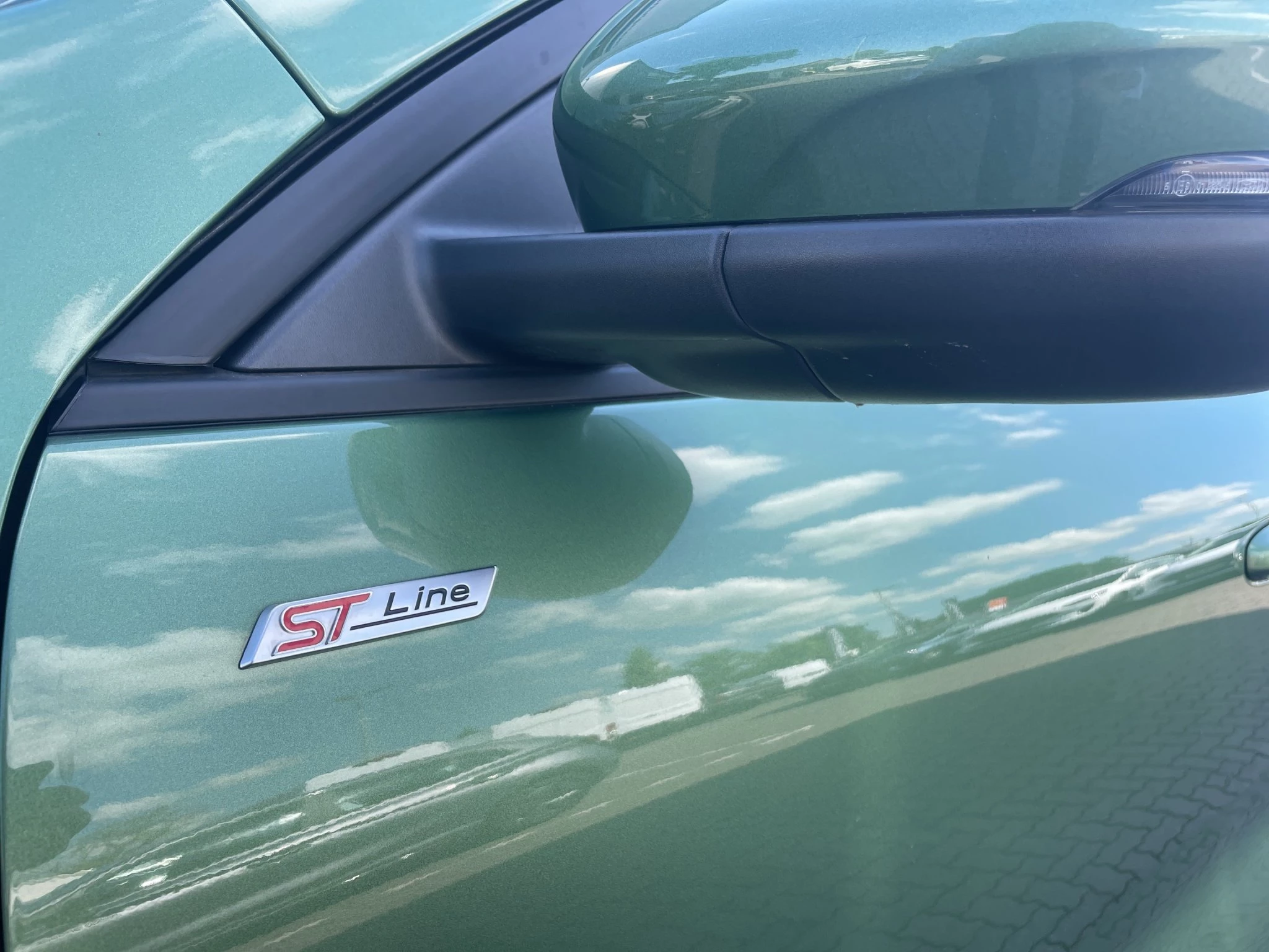 Ford Kuga ST-Line Aut.*PANO*KAM*LED-MATRIX*NAVI*GRA*WINTER-PKT.