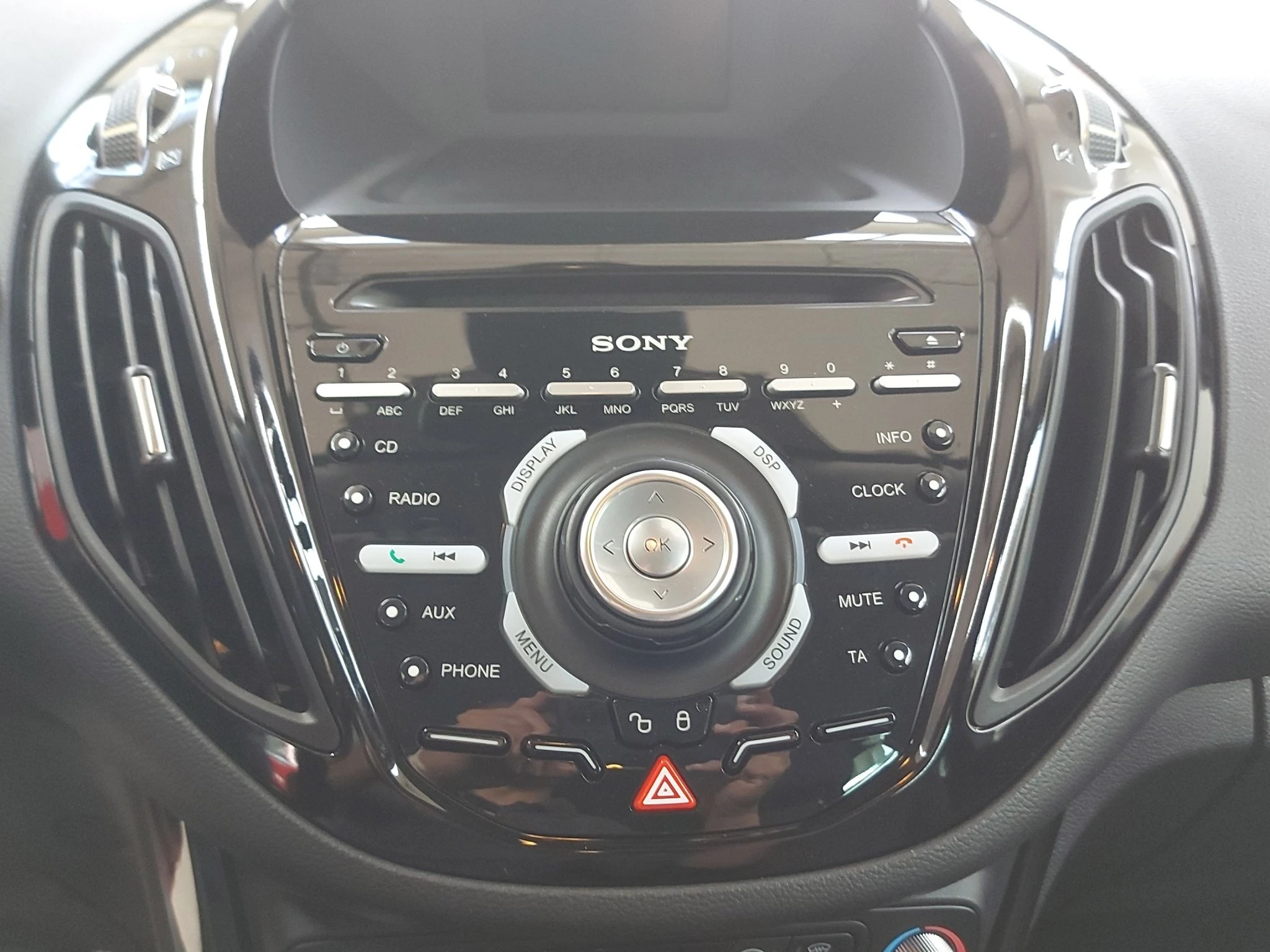Ford-B-MAX-image-20