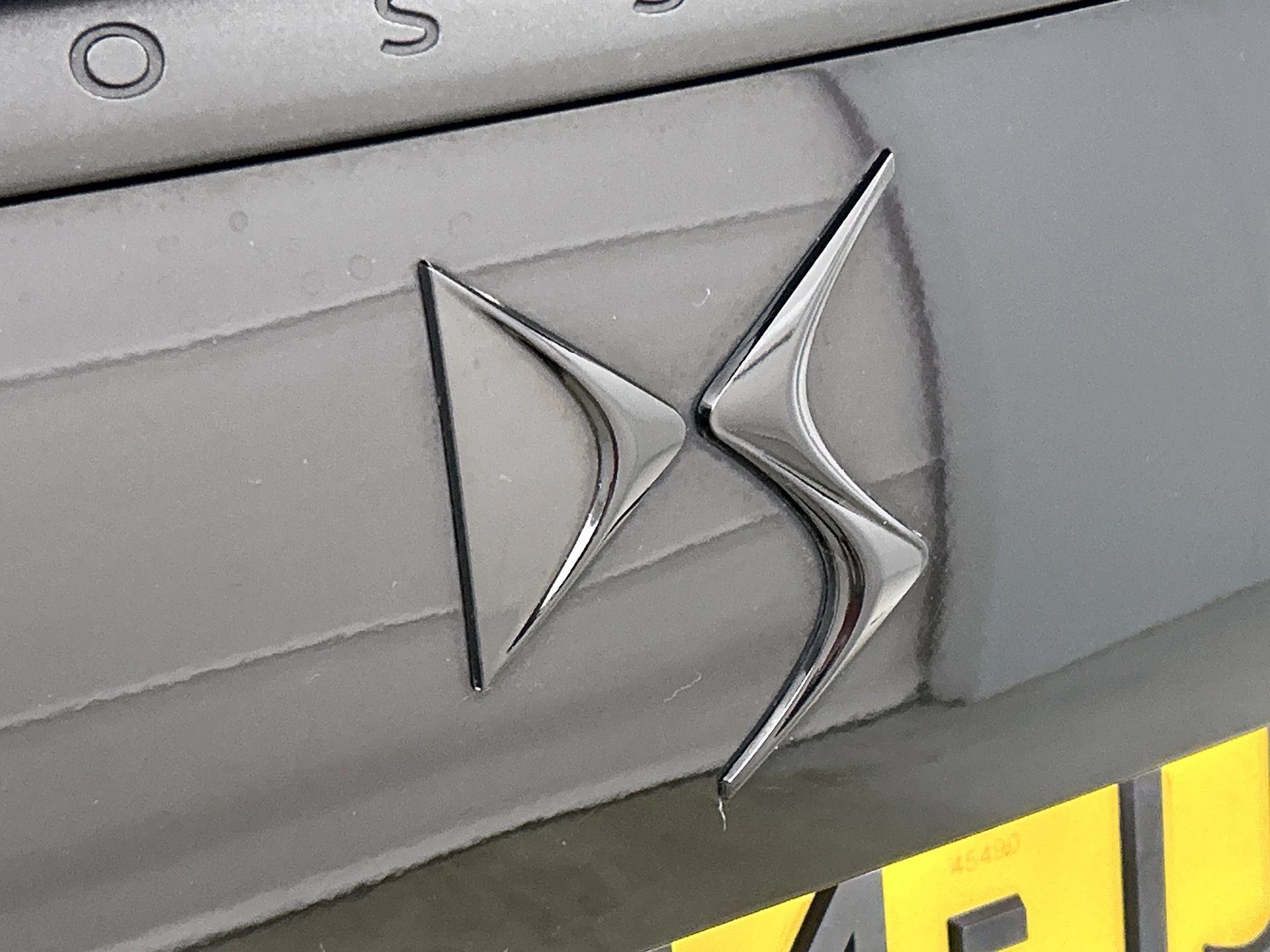 DS DS 7 Crossback E-Tense Performance Line