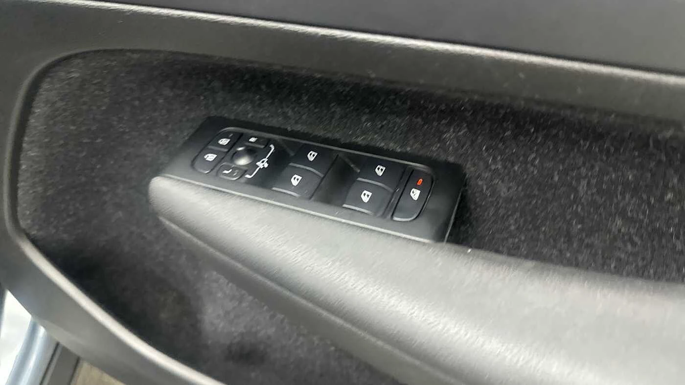 Volvo-XC40-image-15