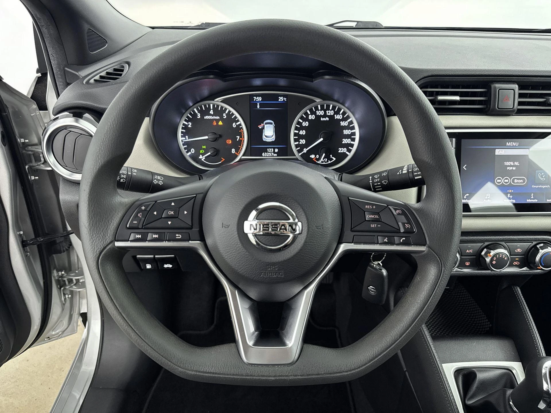Nissan-Micra-image-13