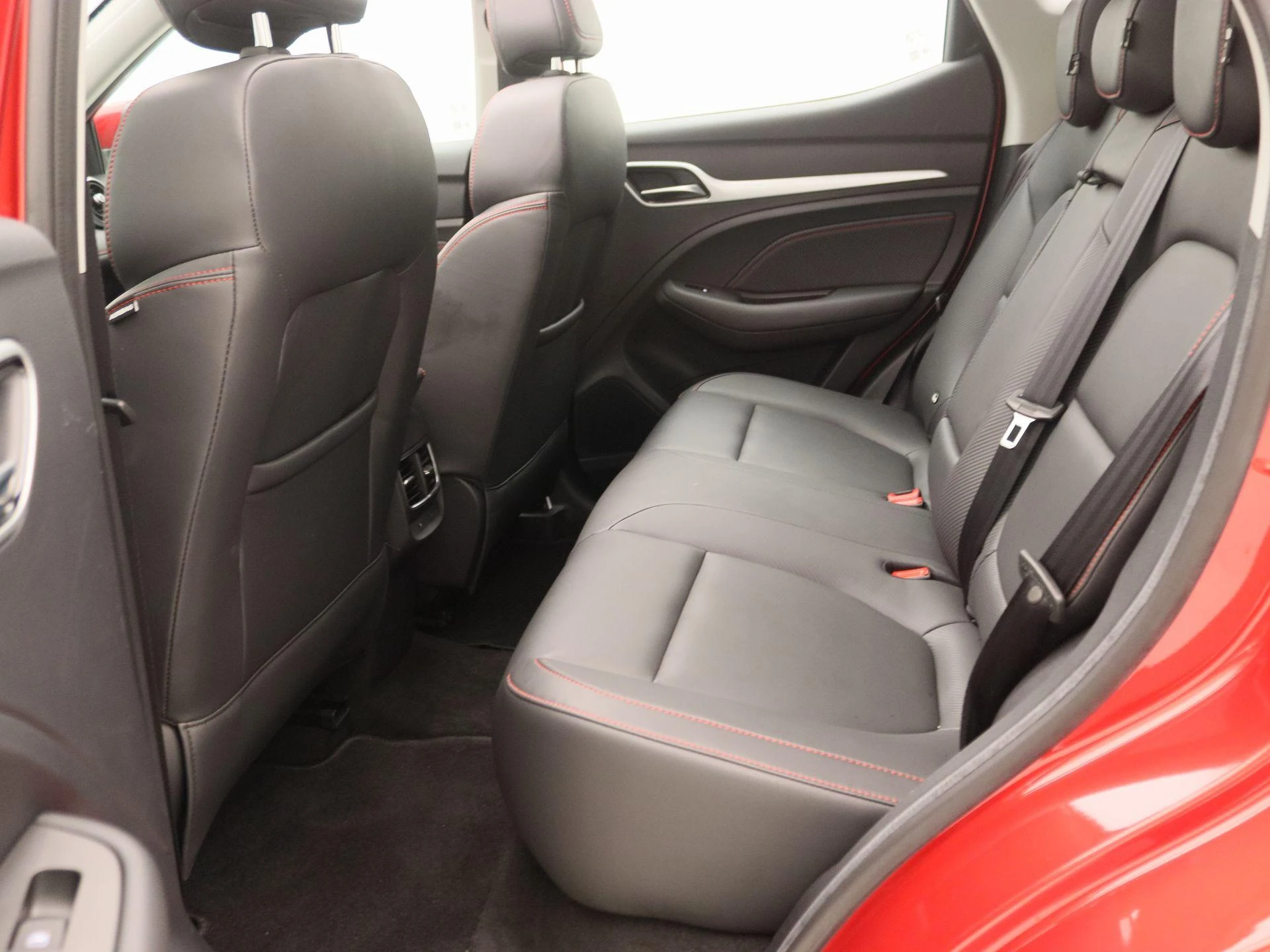 MG-ZS EV-image-12