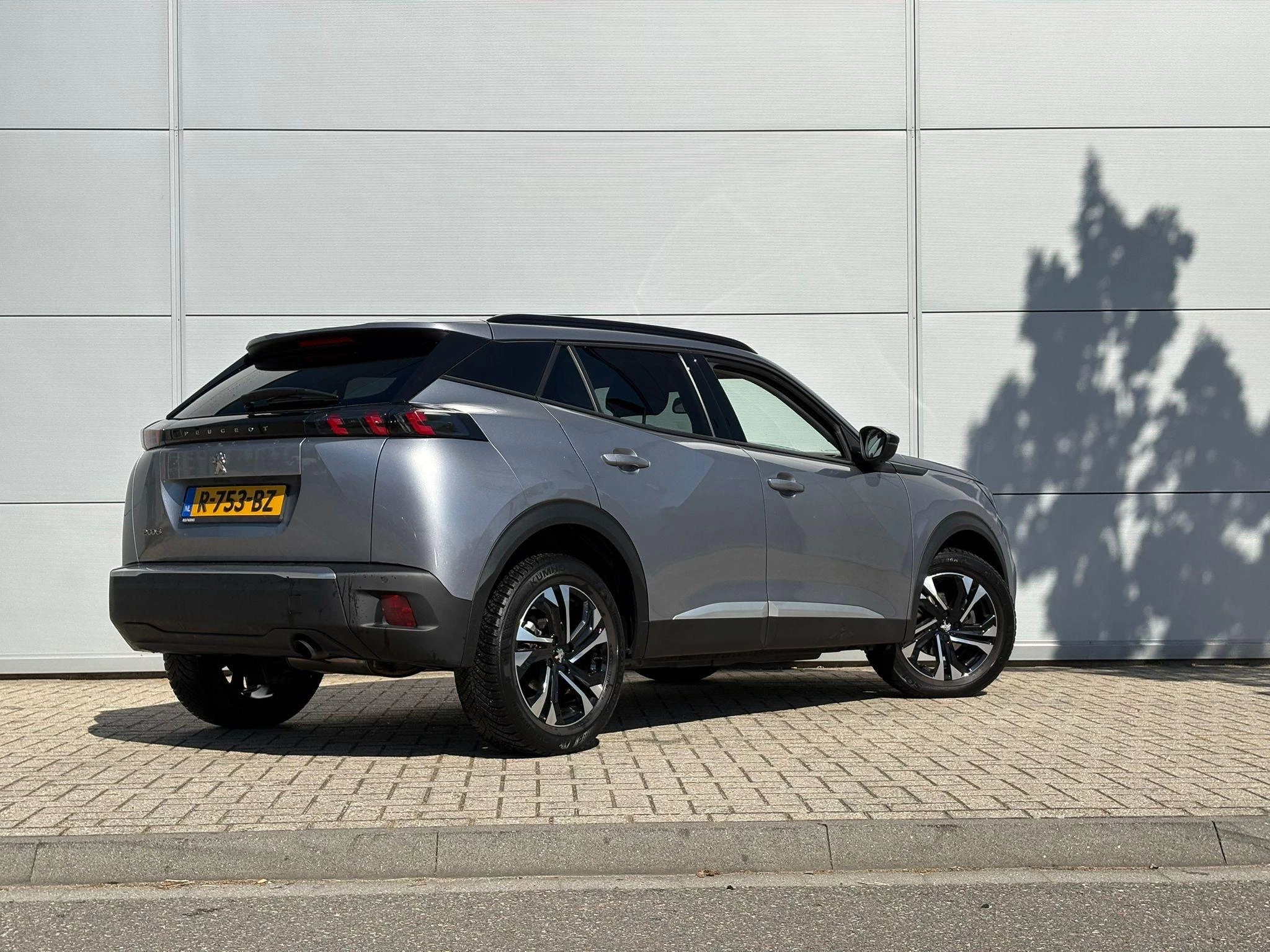Peugeot-2008-image-5