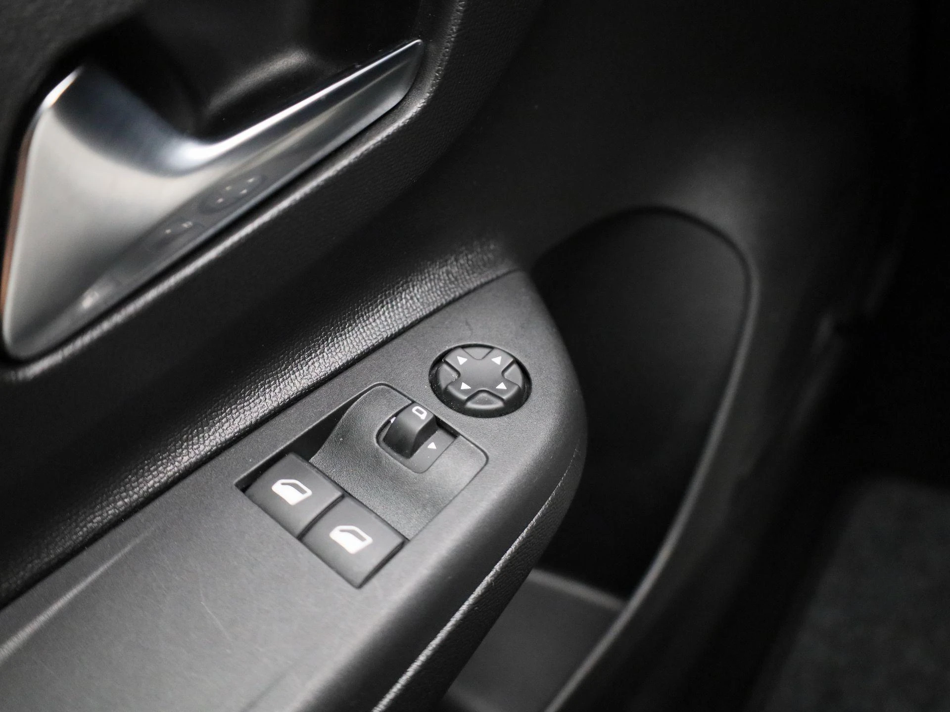 Opel-Corsa-image-21
