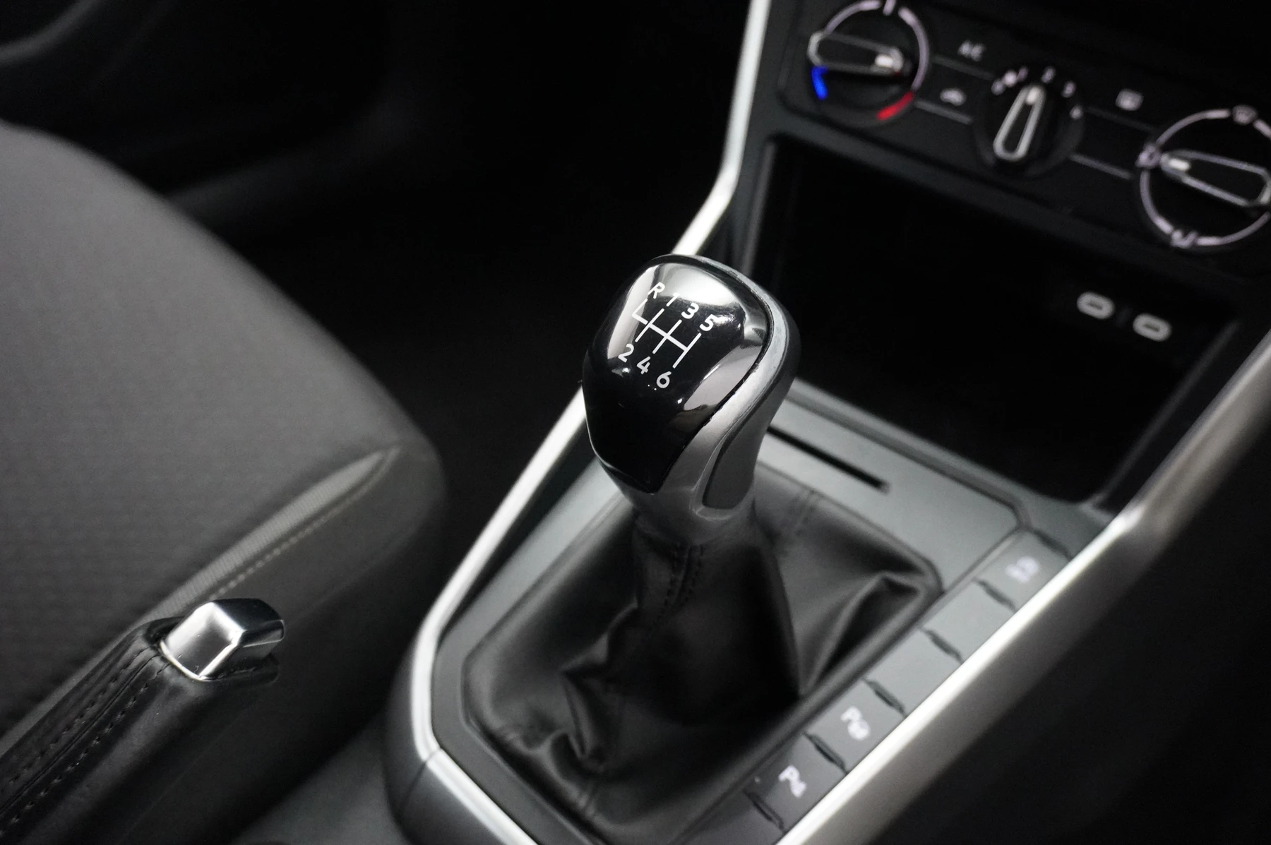 Volkswagen-Taigo-image-37