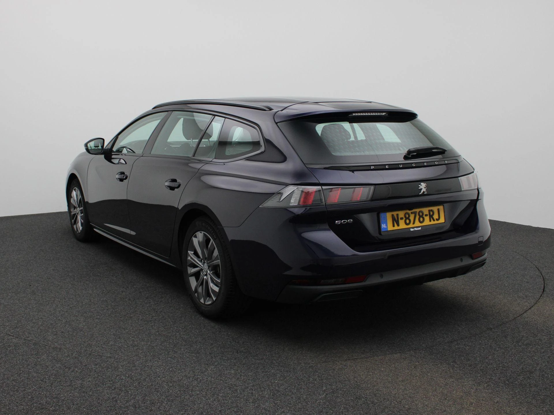 Peugeot-508-image-1