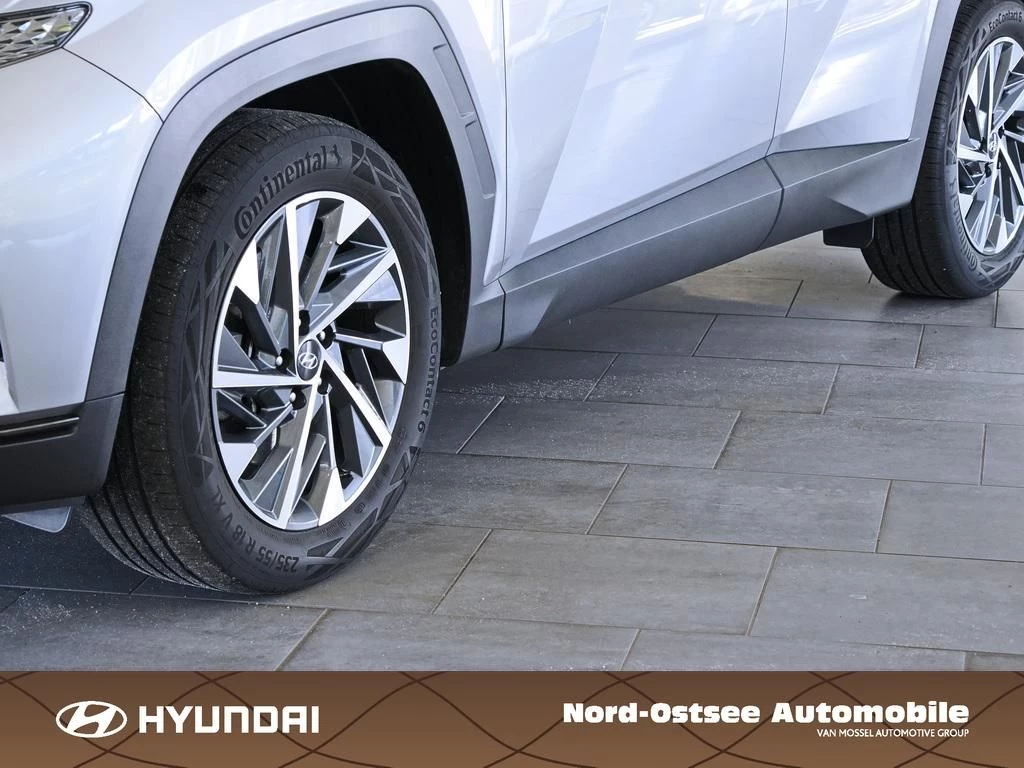 Hyundai Tucson 1.6 T-GDI TREND 4WD SHZ LHZ NAVI KAMERA Trend