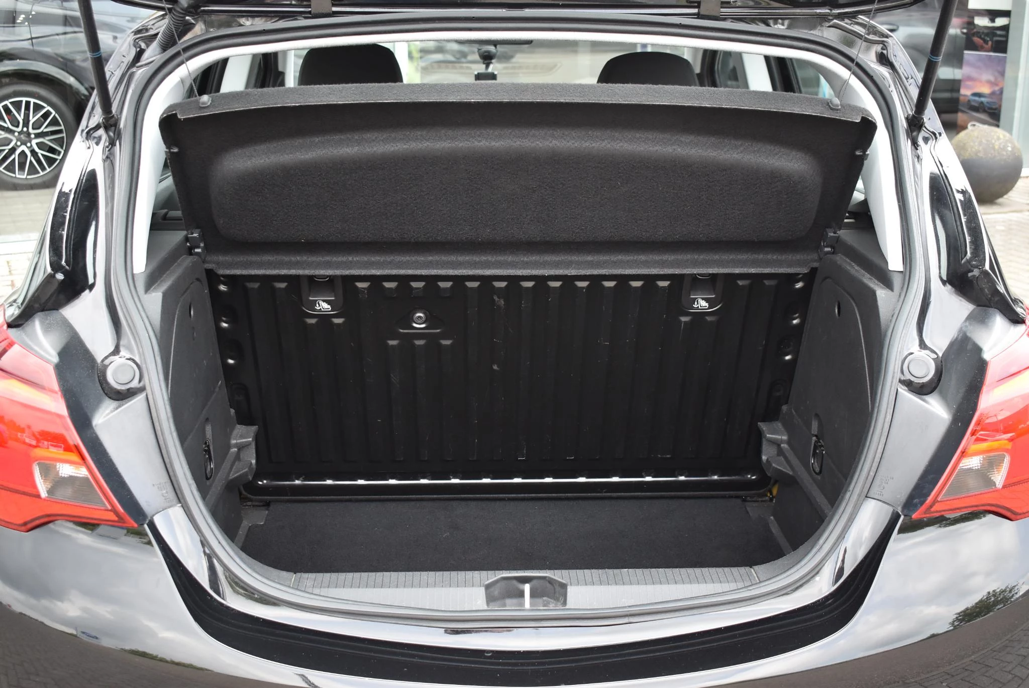 Opel-Corsa-image-9
