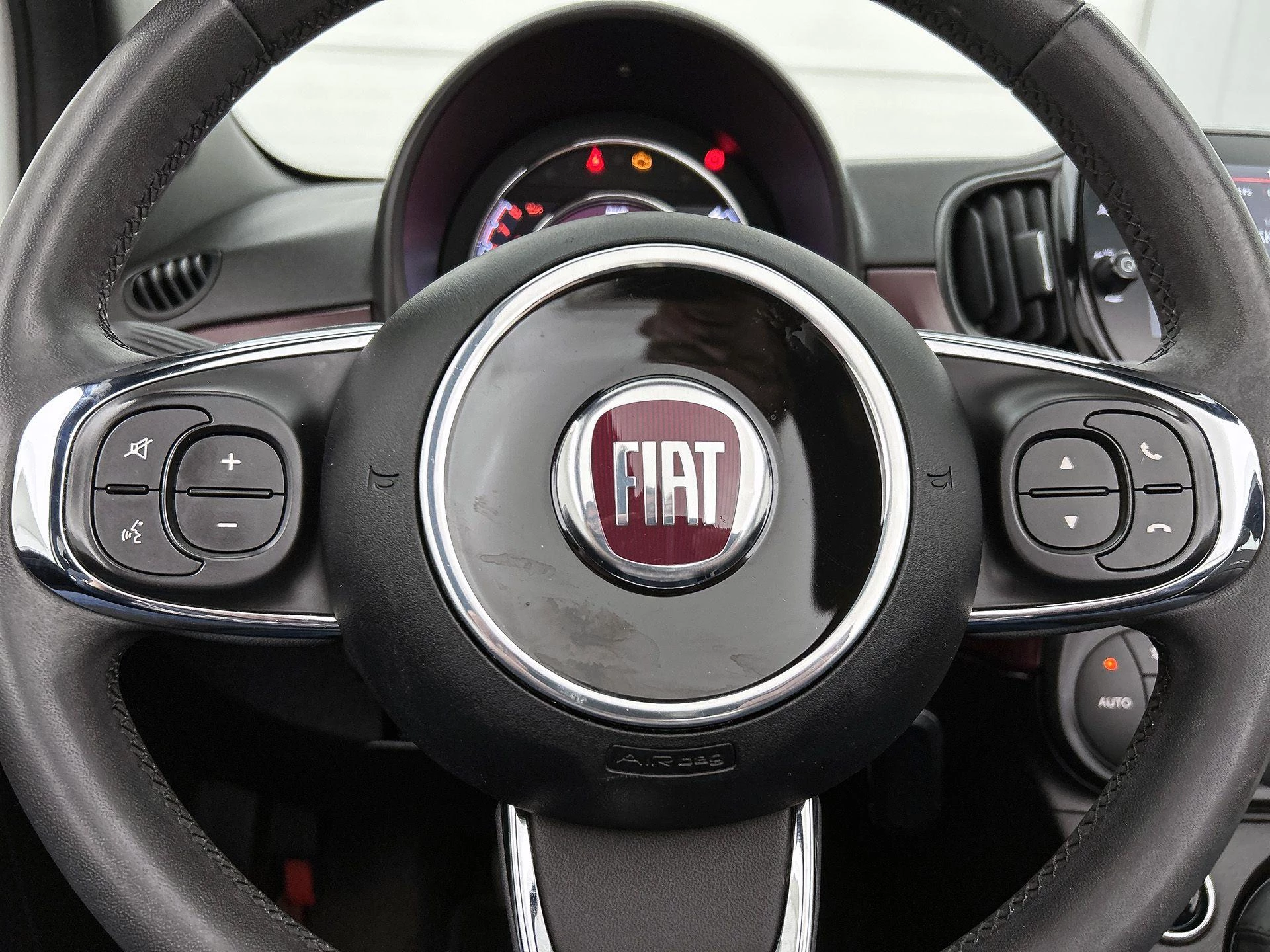 Fiat-500C-image-30
