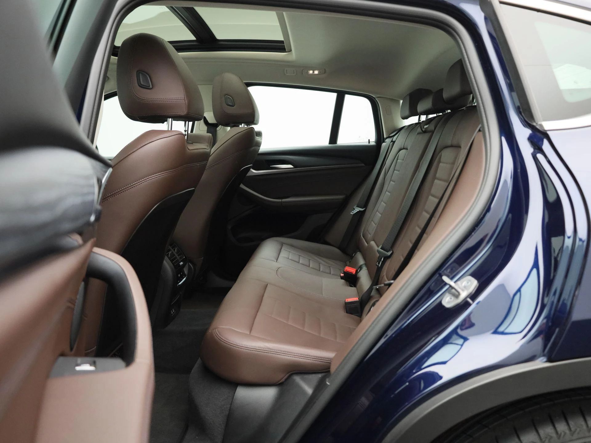 BMW-X4-image-11