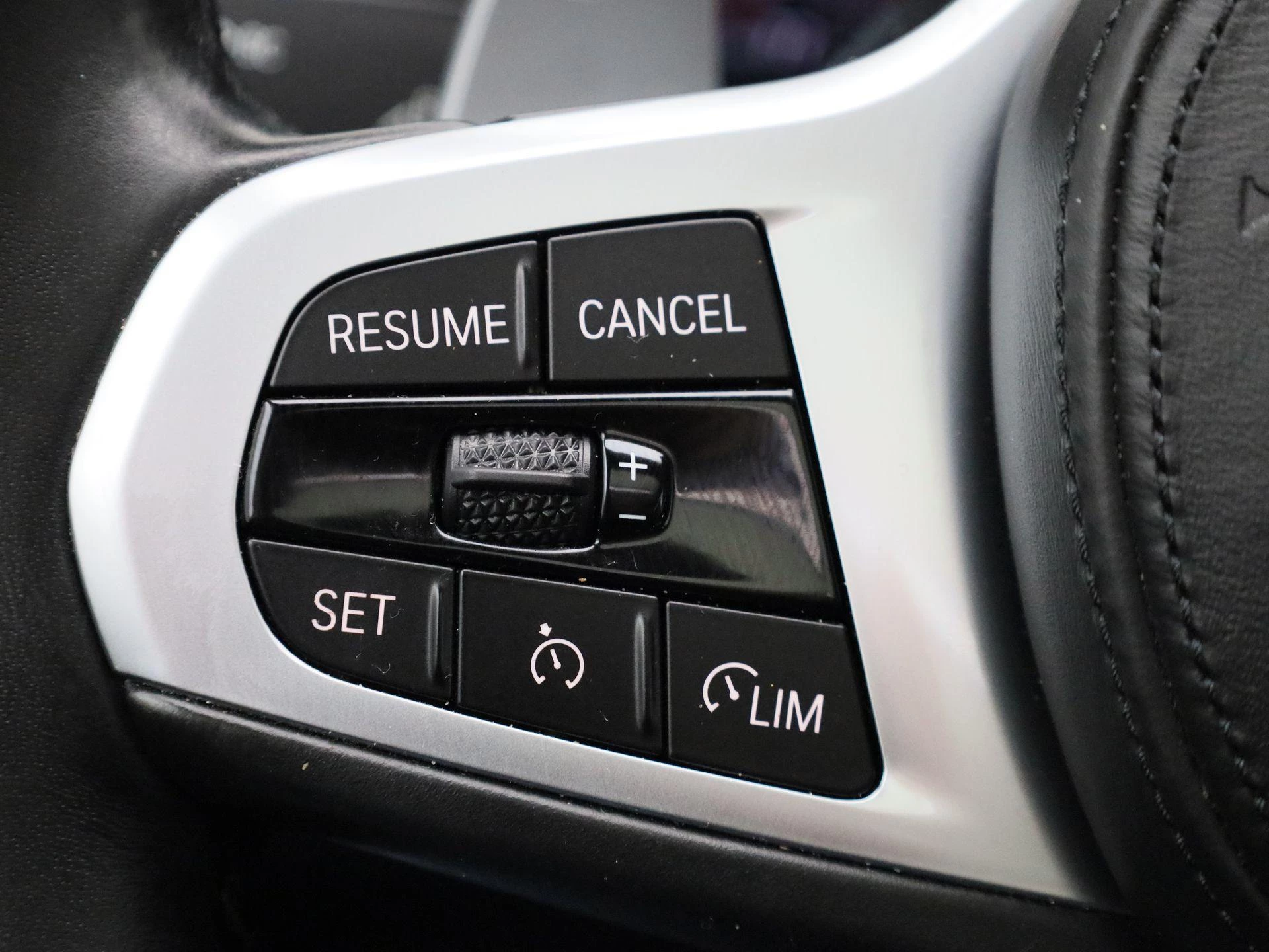 BMW-3 Serie-image-20