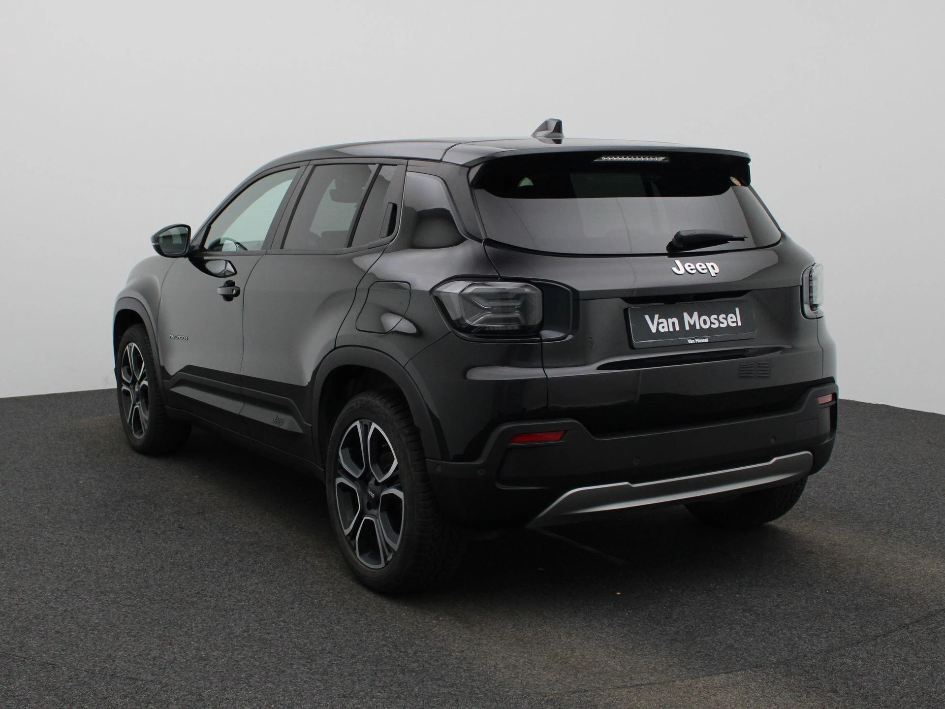 Jeep-Avenger-image-1