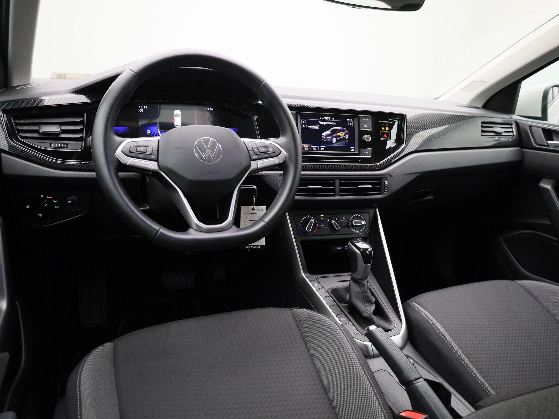 Volkswagen-Taigo-image-6