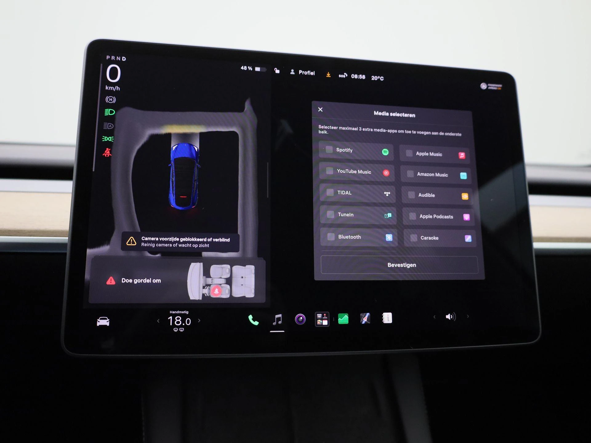 Tesla-Model Y-image-15
