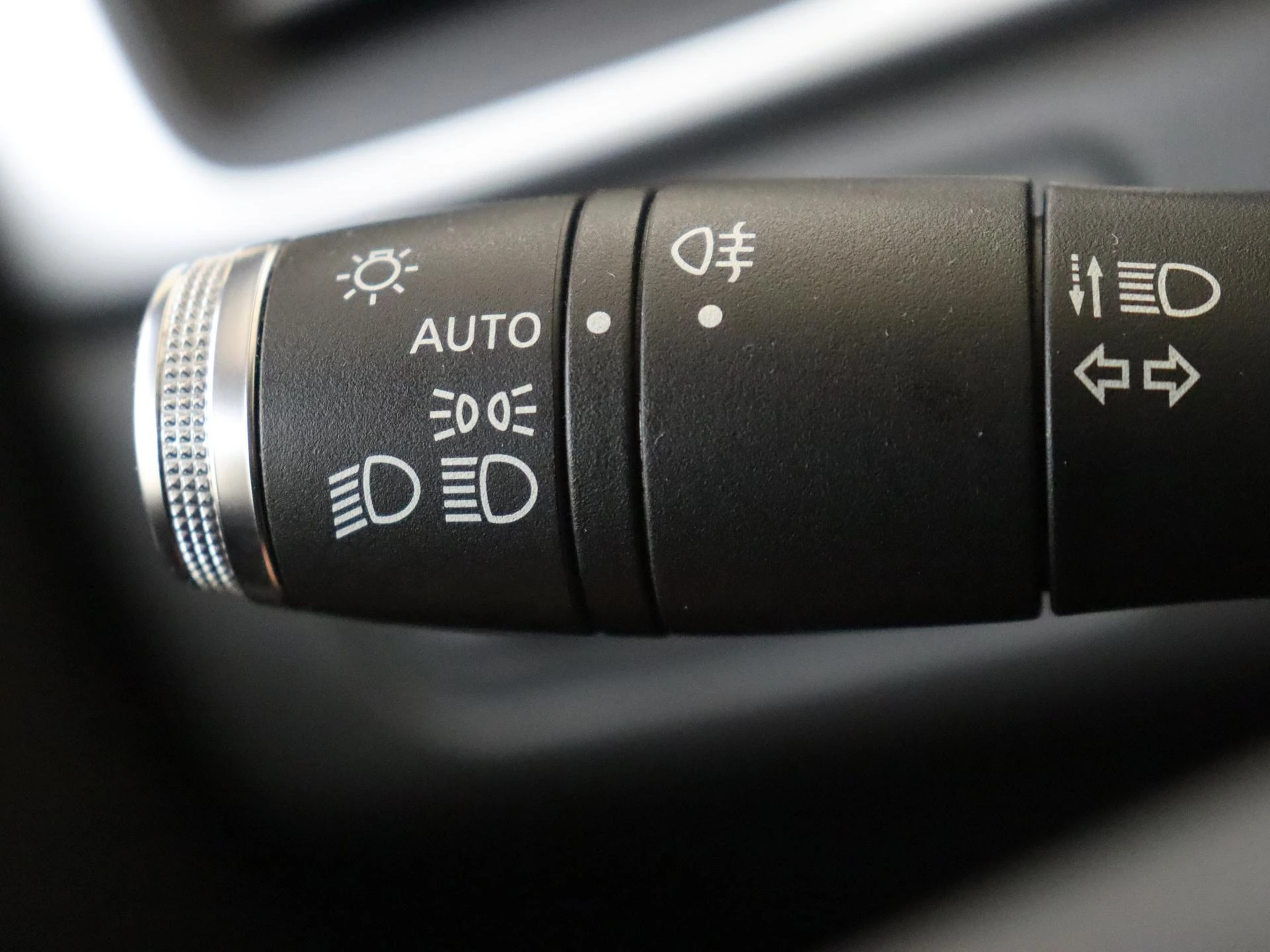 Renault-Captur-image-21