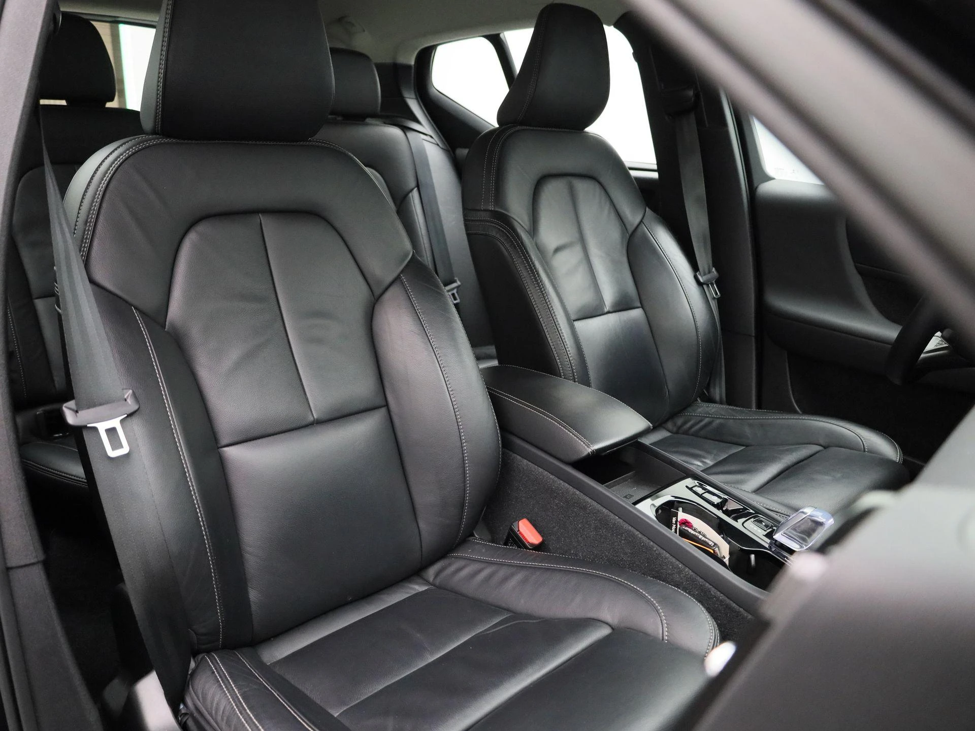Volvo-XC40-image-41