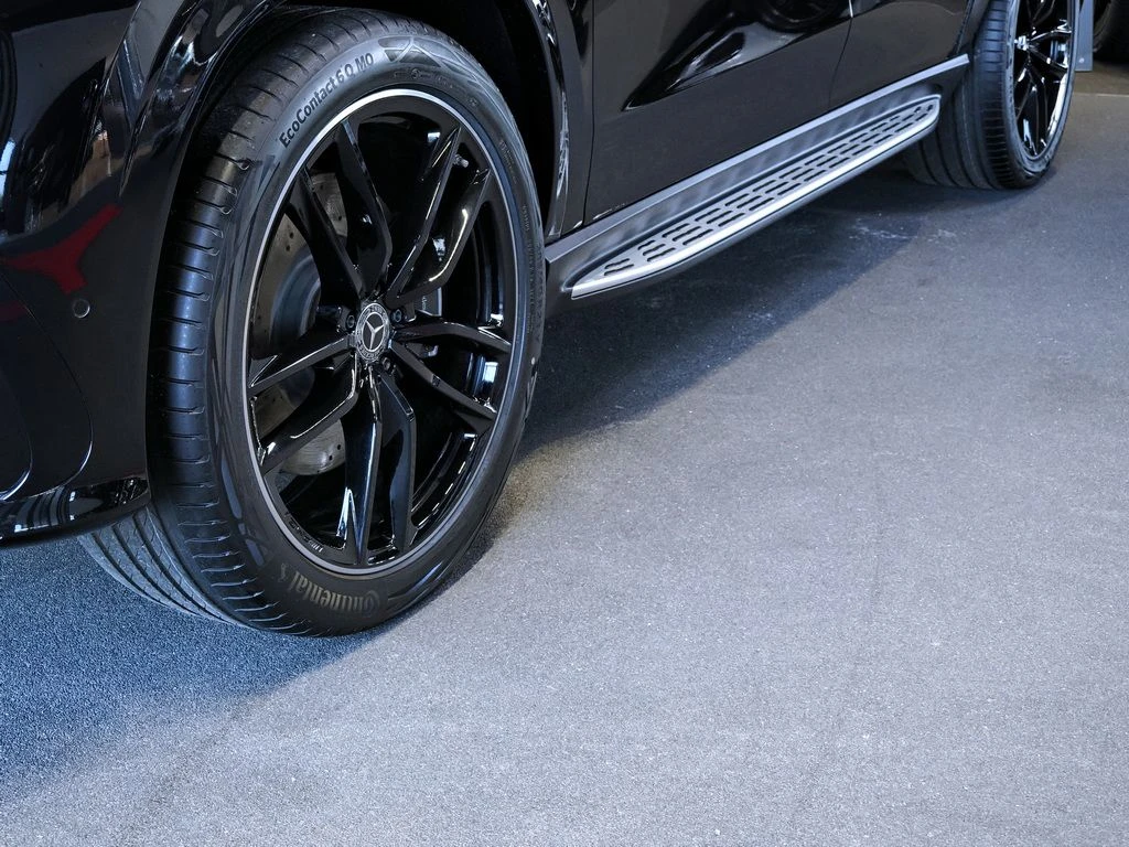 Mercedes-Benz-GLS 450 d-image-2