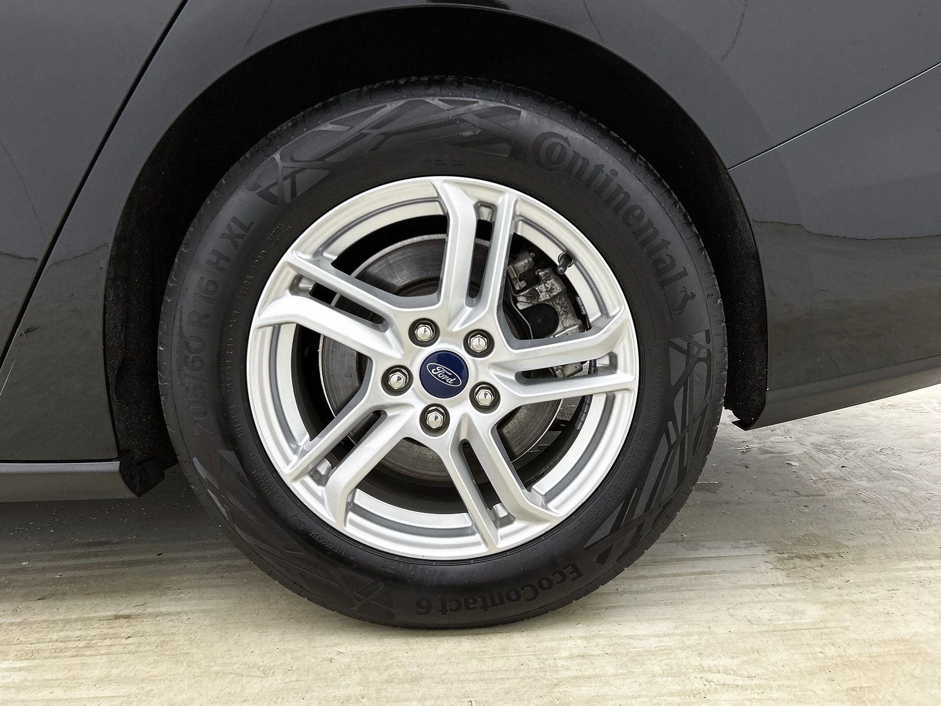 Ford Focus Wagon 1.0 EcoBoost Trend Edition Business