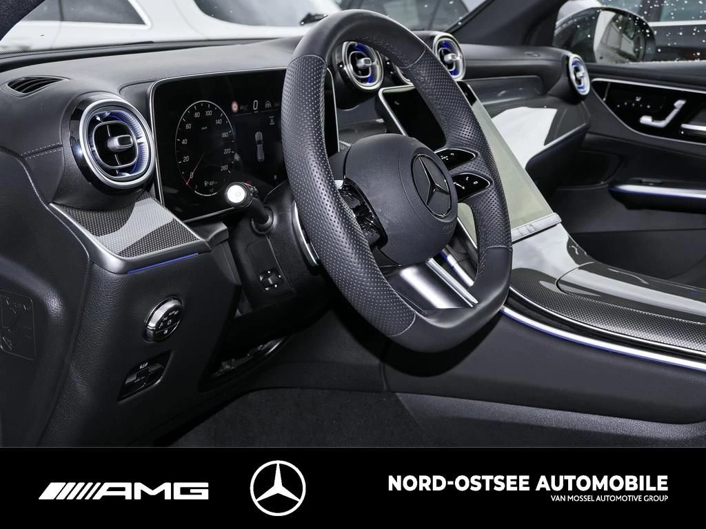 Mercedes-Benz GLC 300 d AMG 4M AHK DISTRONIC MBUX KEYLESS-GO AMG Line