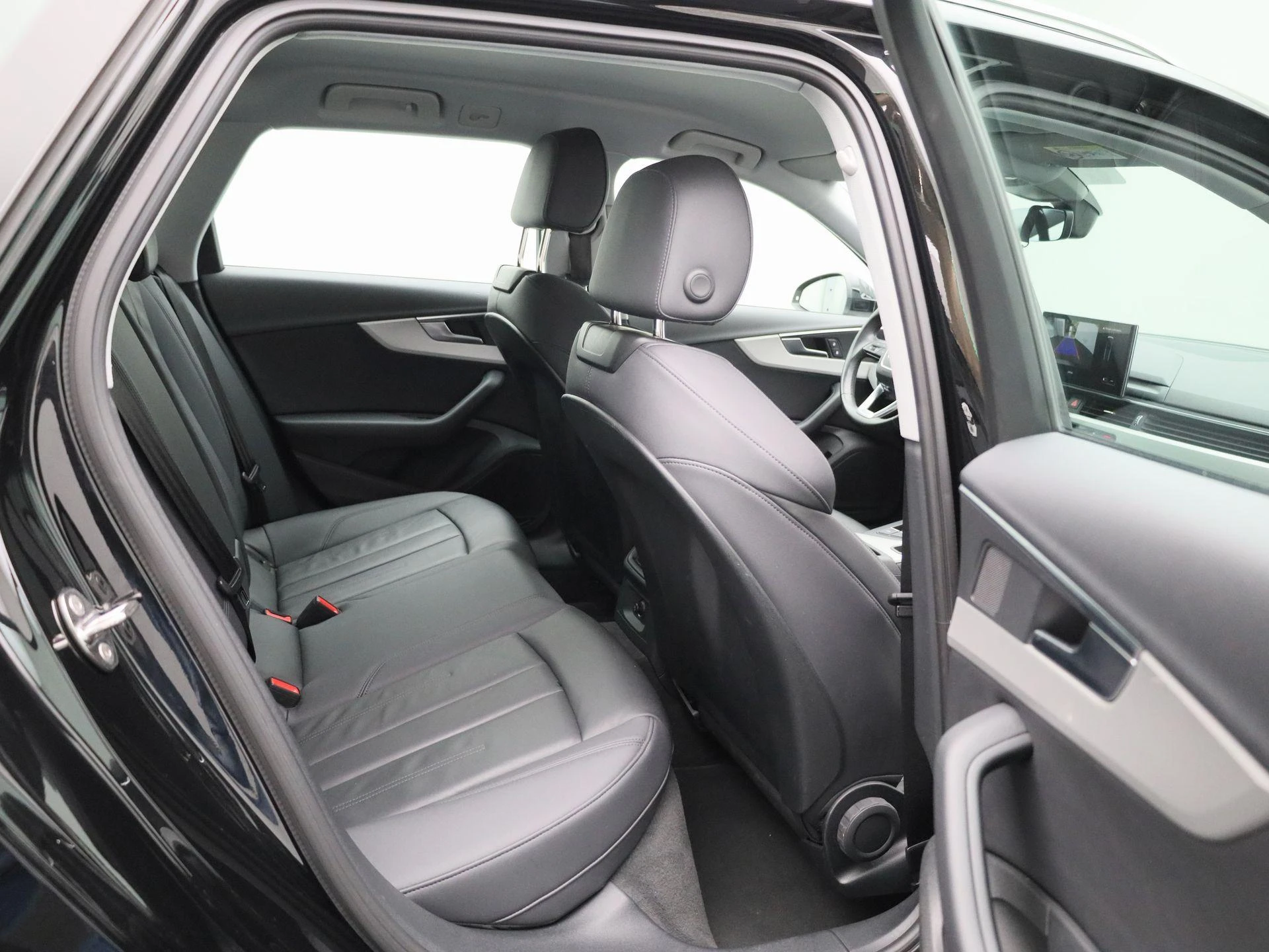 Audi-A4-image-31