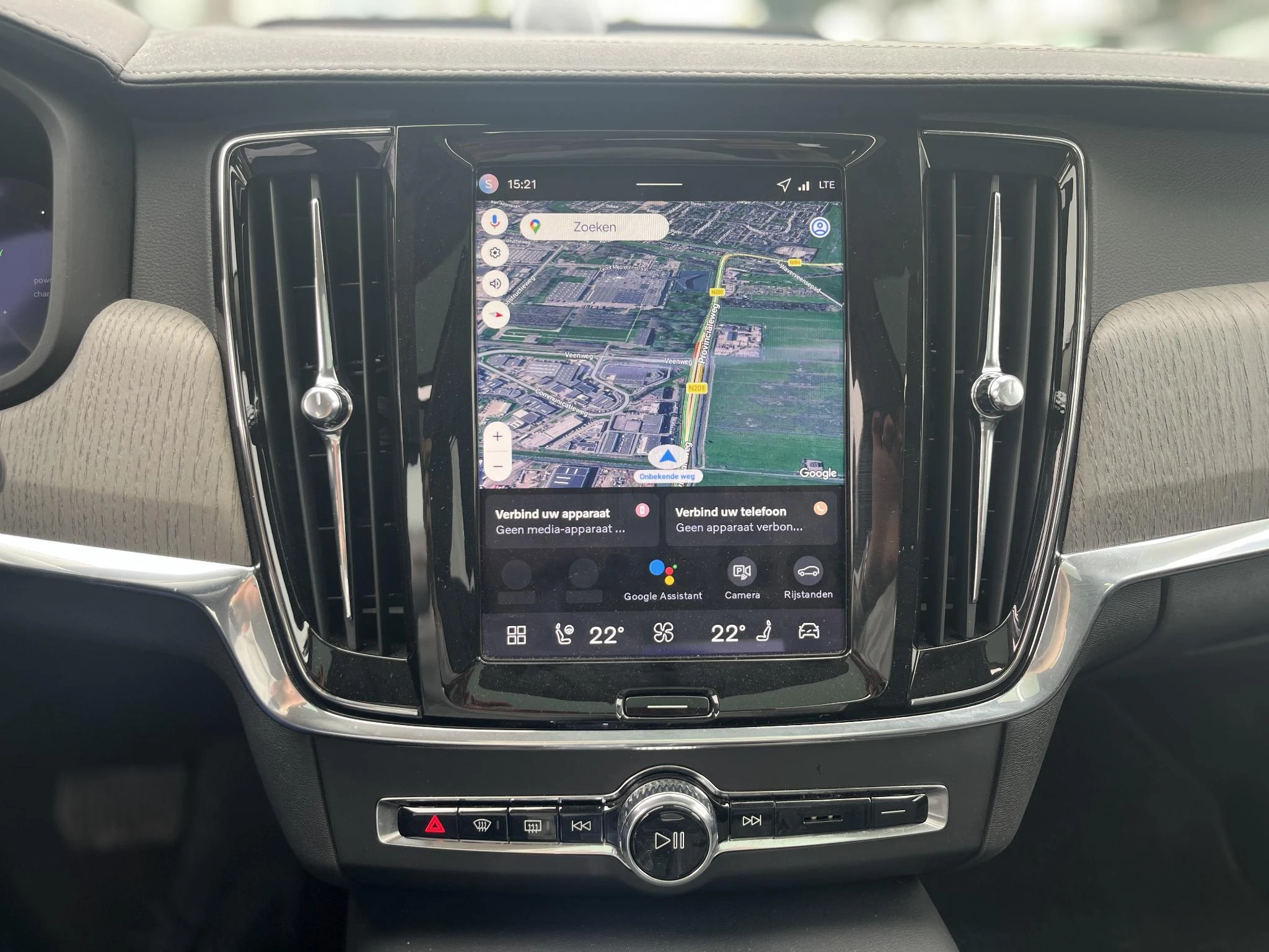 Volvo-V90-image-23