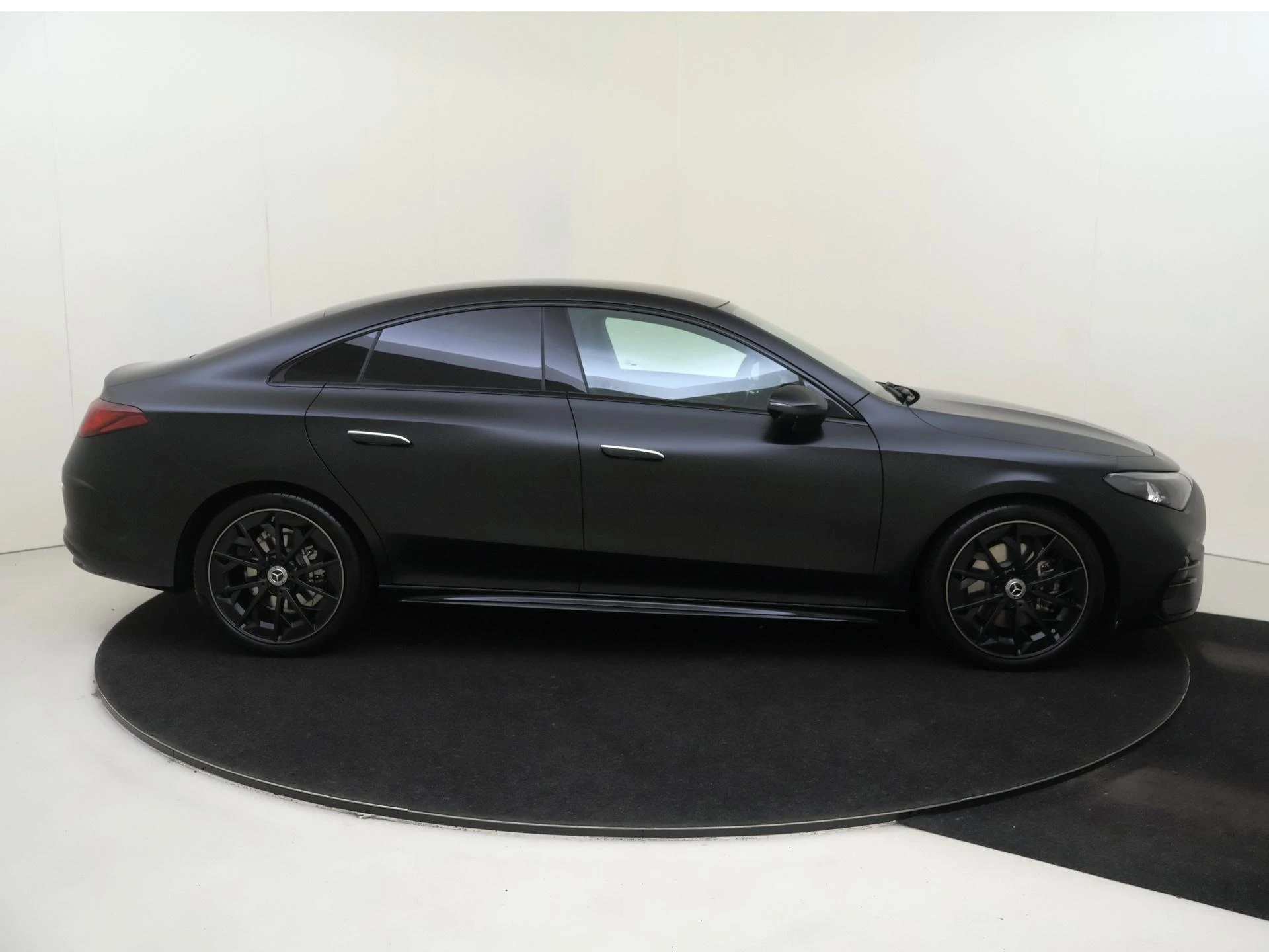 Mercedes-Benz CLA 200 AMG Line