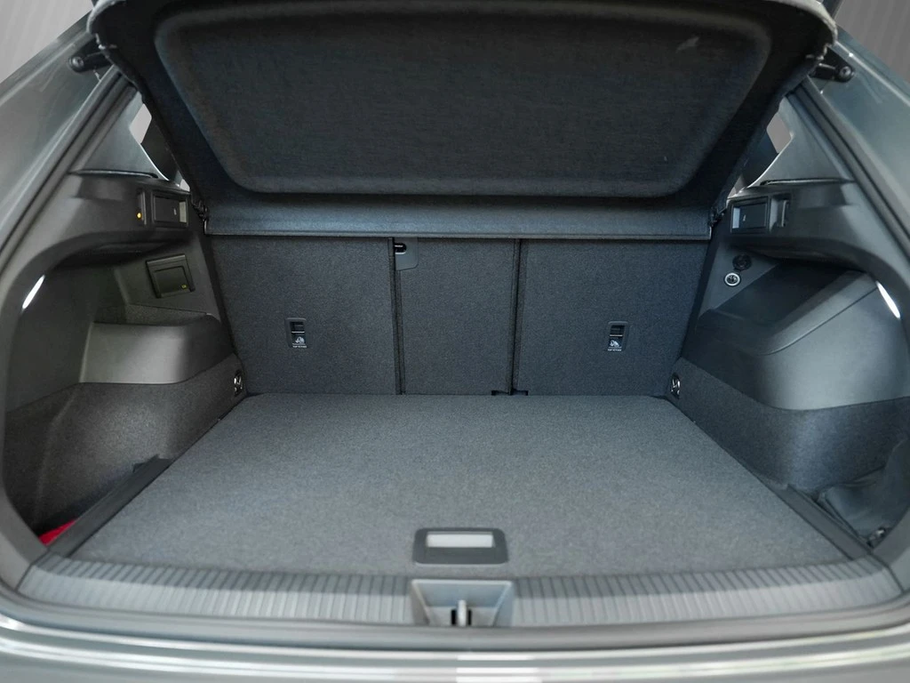 Volkswagen-Tiguan-image-5