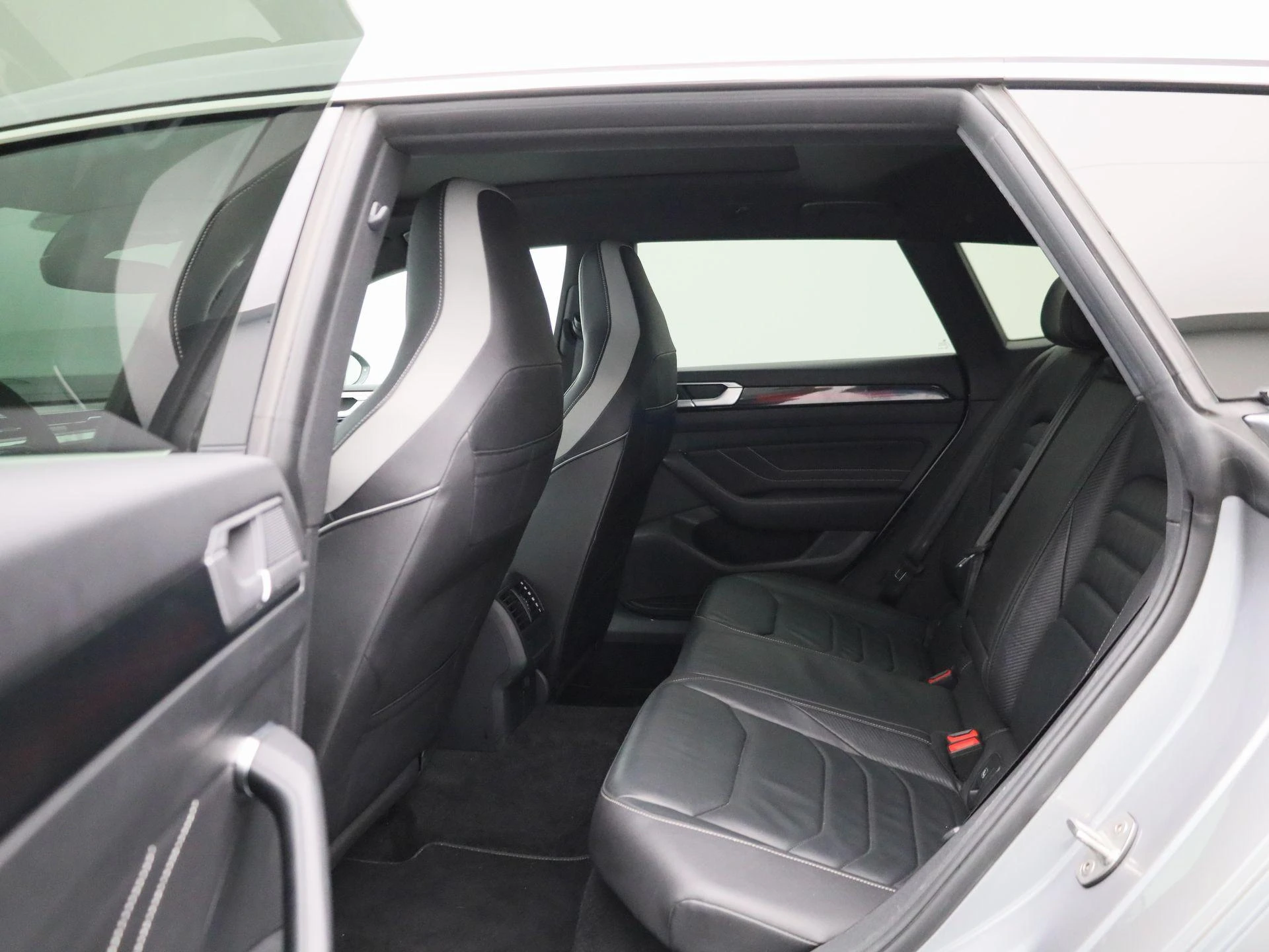 Volkswagen-Arteon-image-9
