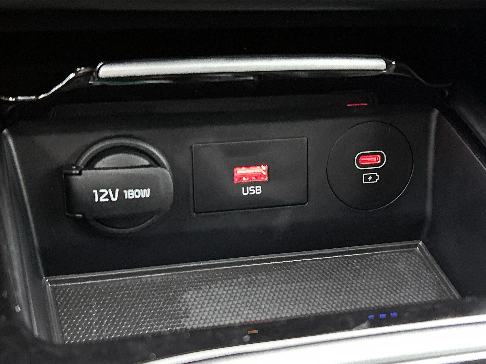 Kia-Ceed Sportswagon-image-44