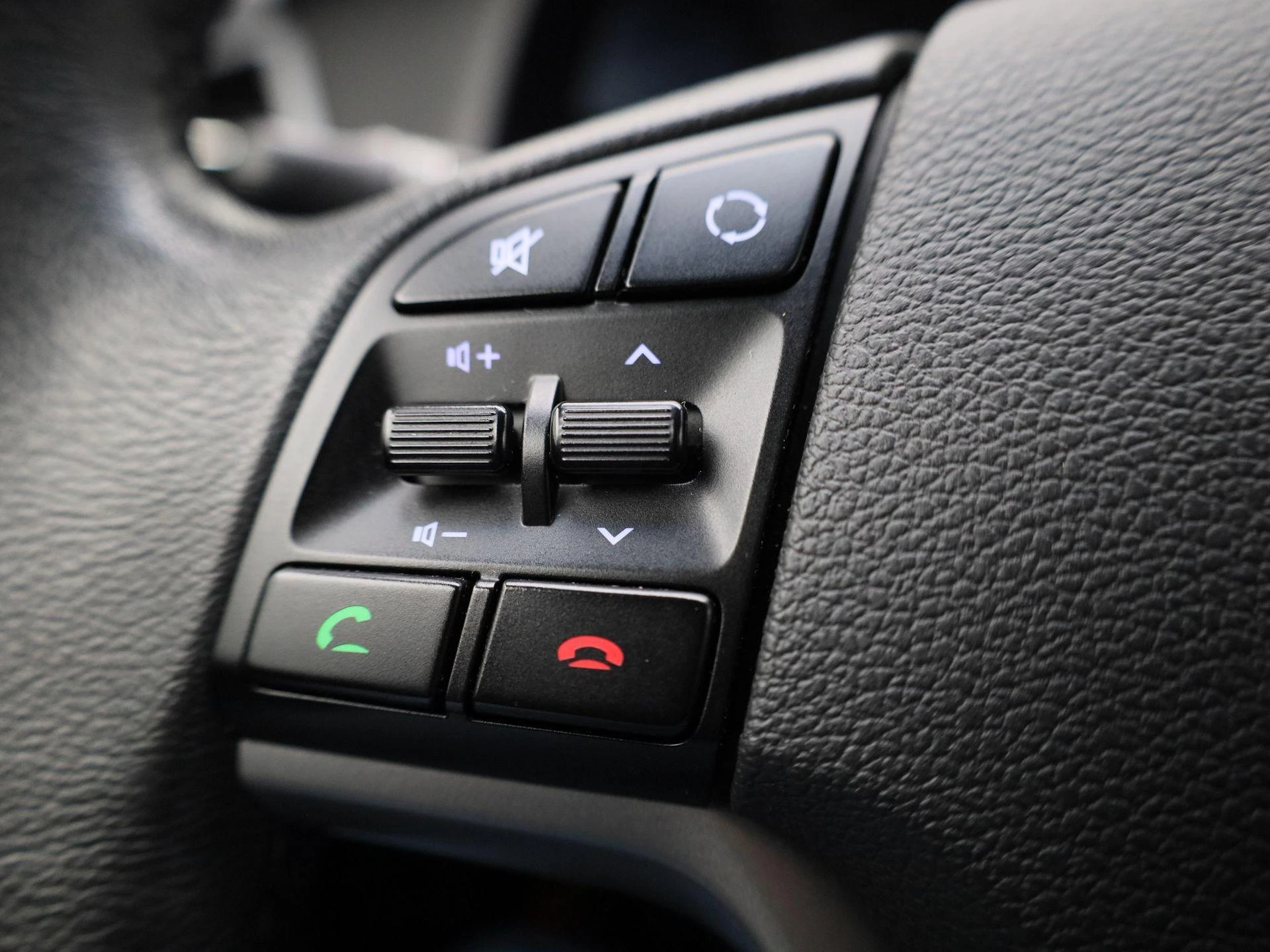 Hyundai-Tucson-image-20