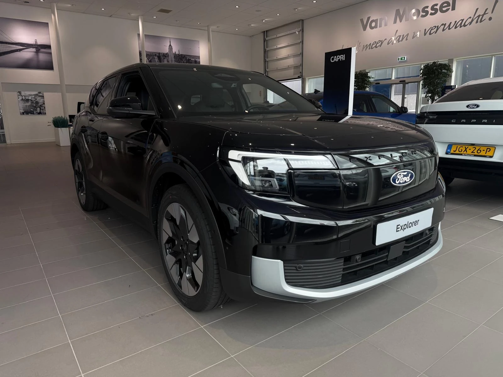 Ford Explorer Premium Extended Range RWD 79 kWh