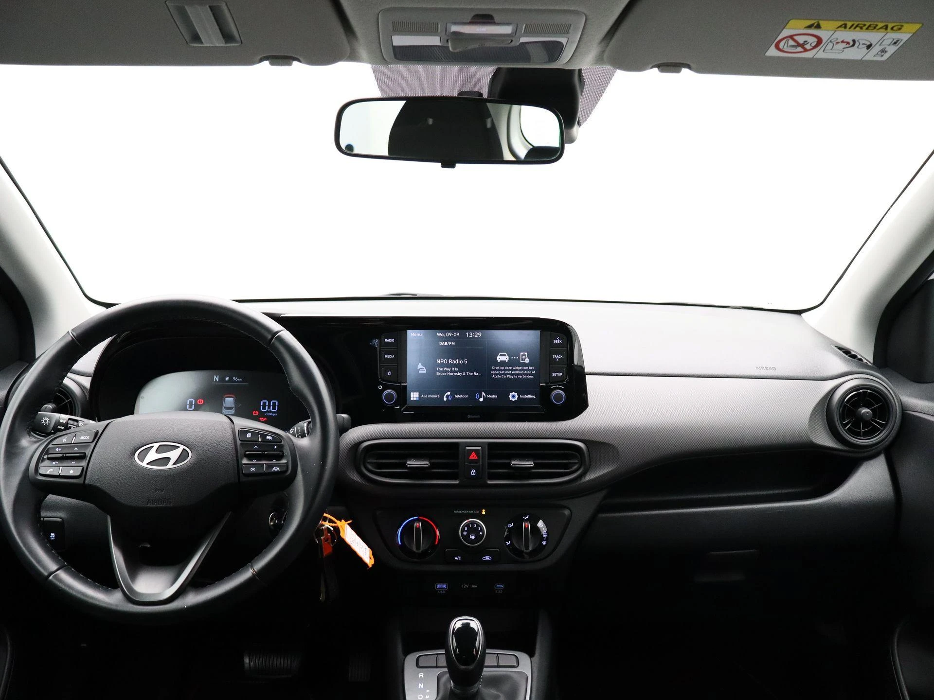 Hyundai-i10-image-29