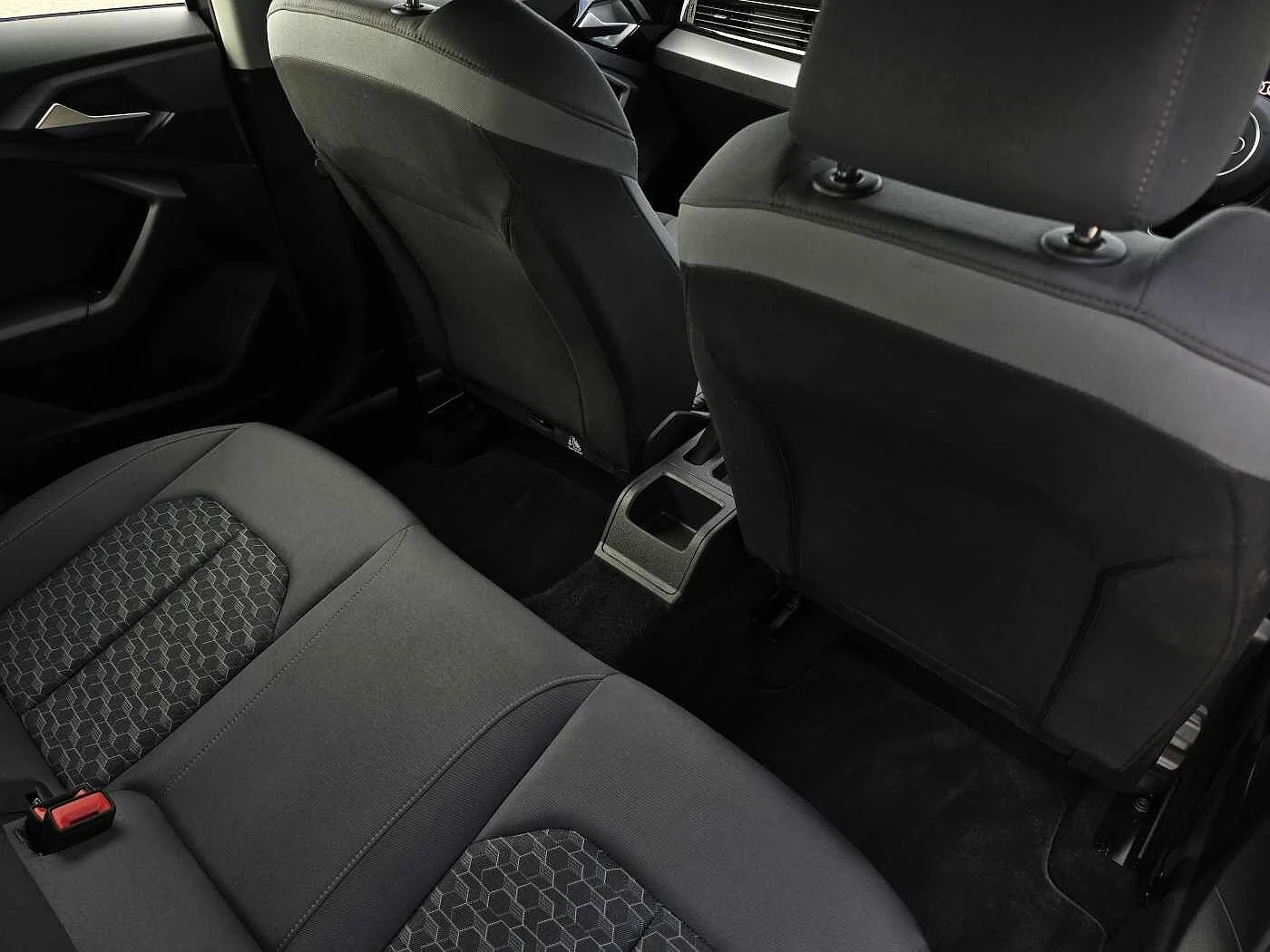 Audi-A1 Sportback-image-34