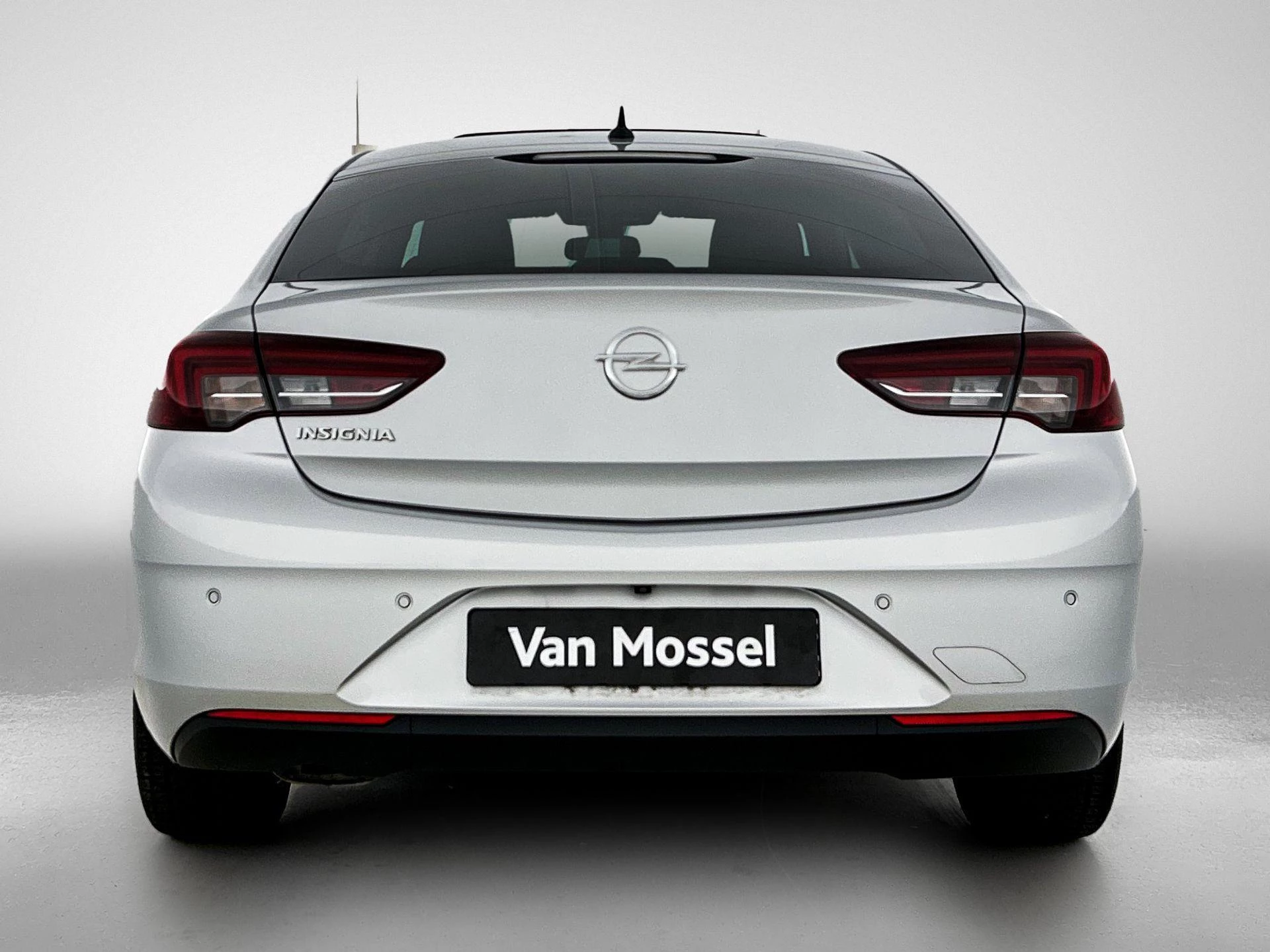 Opel-Insignia-image-2
