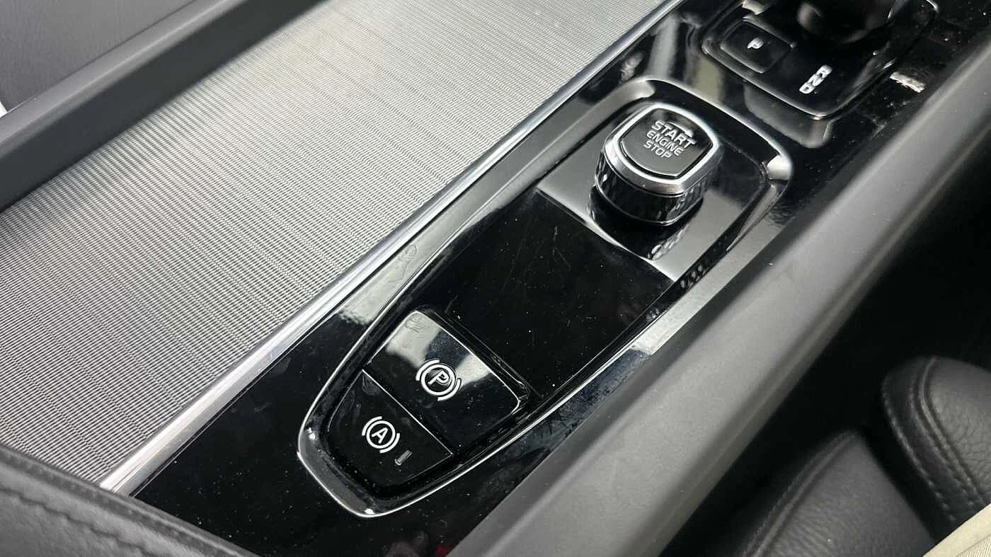 Volvo-XC60-image-27