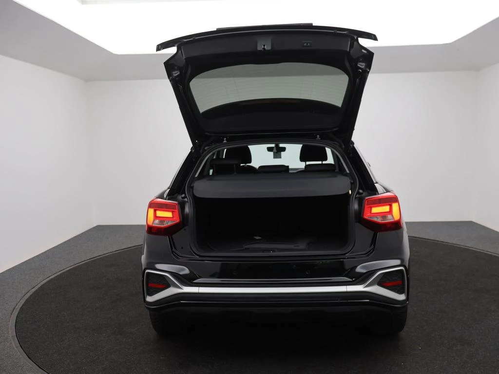 Audi Q2 Business Edition S-LINE 35TFSI 150PK *AUTOMAAT*NAVI*BLTH*CRUISE*PDC*ZETELVERWARMING*...