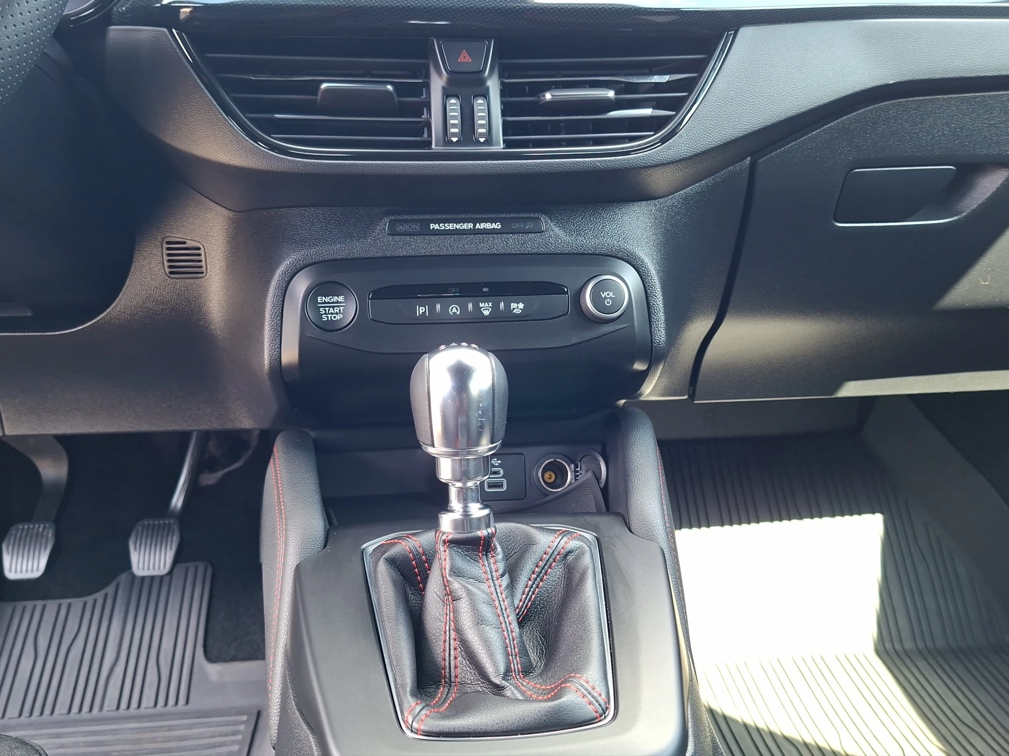 Ford Focus ST-Line X Turnier 1.0 EB MHEV LED | AHK | ACC | GJR | RFK | SHZ | LMF