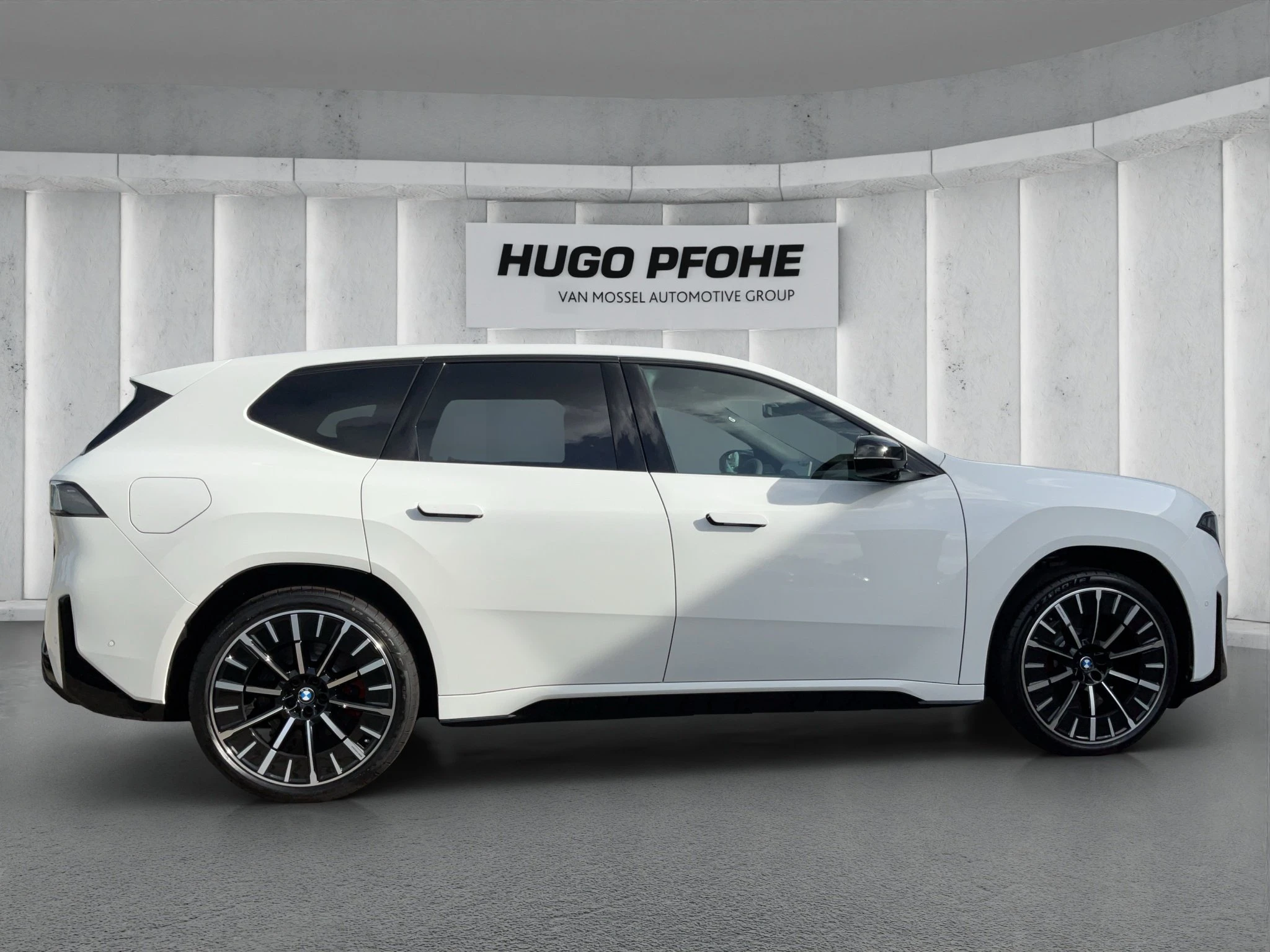 BMW-iX3-image-5