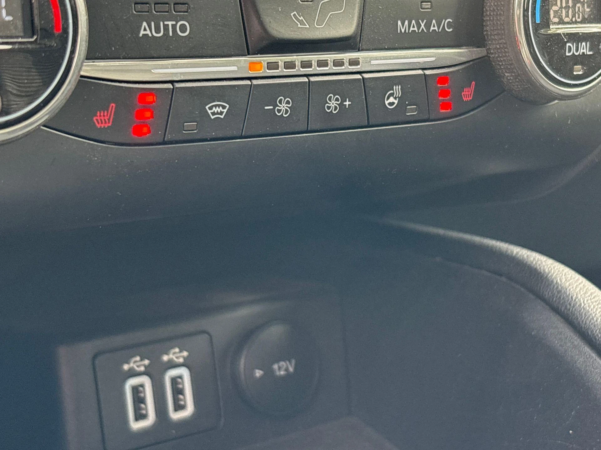 Ford-Kuga-image-7